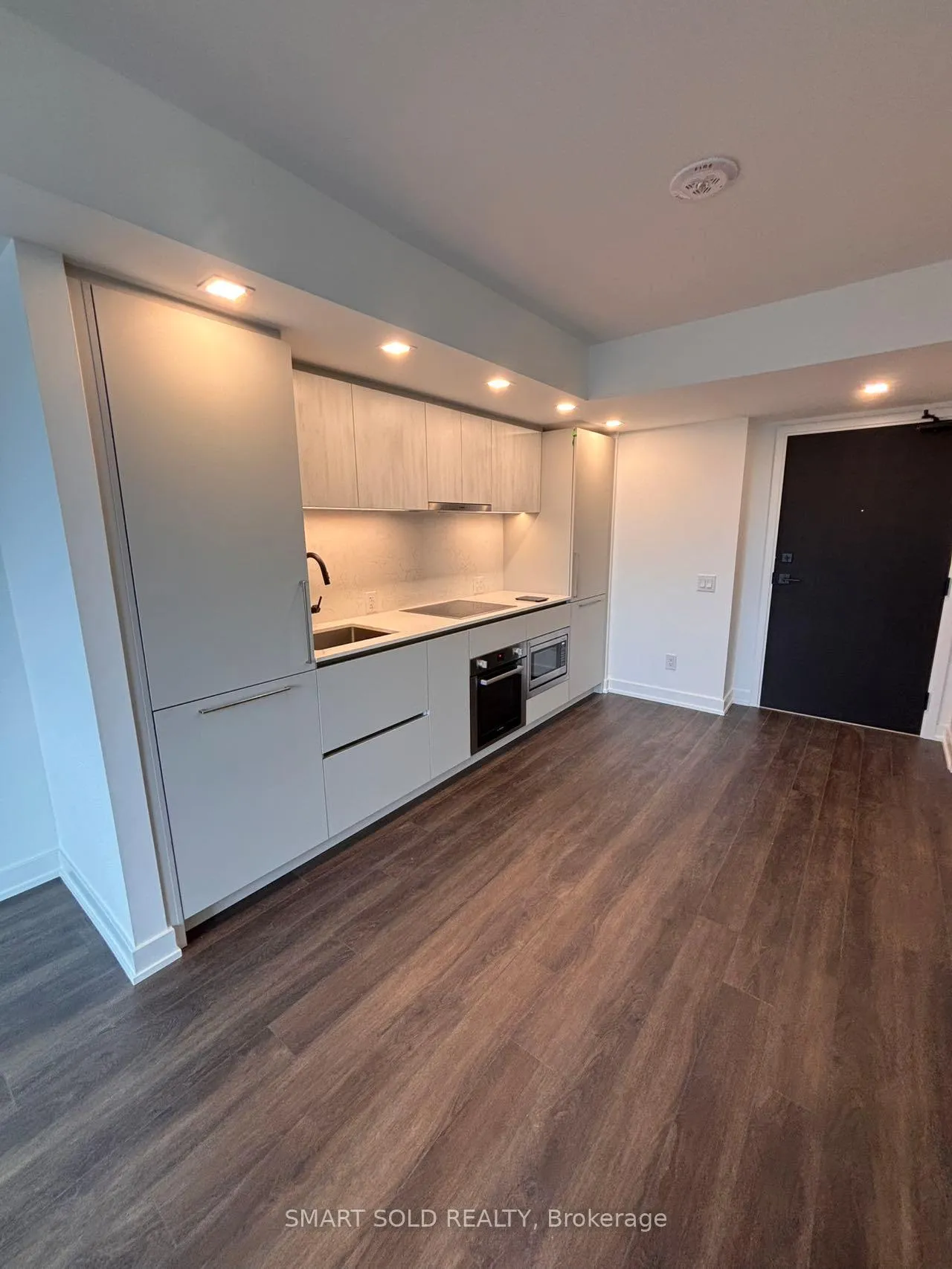 Photo 5 of Unit 1208, 603 Sherbourne Street, Toronto, North St. James Town — HOMEH