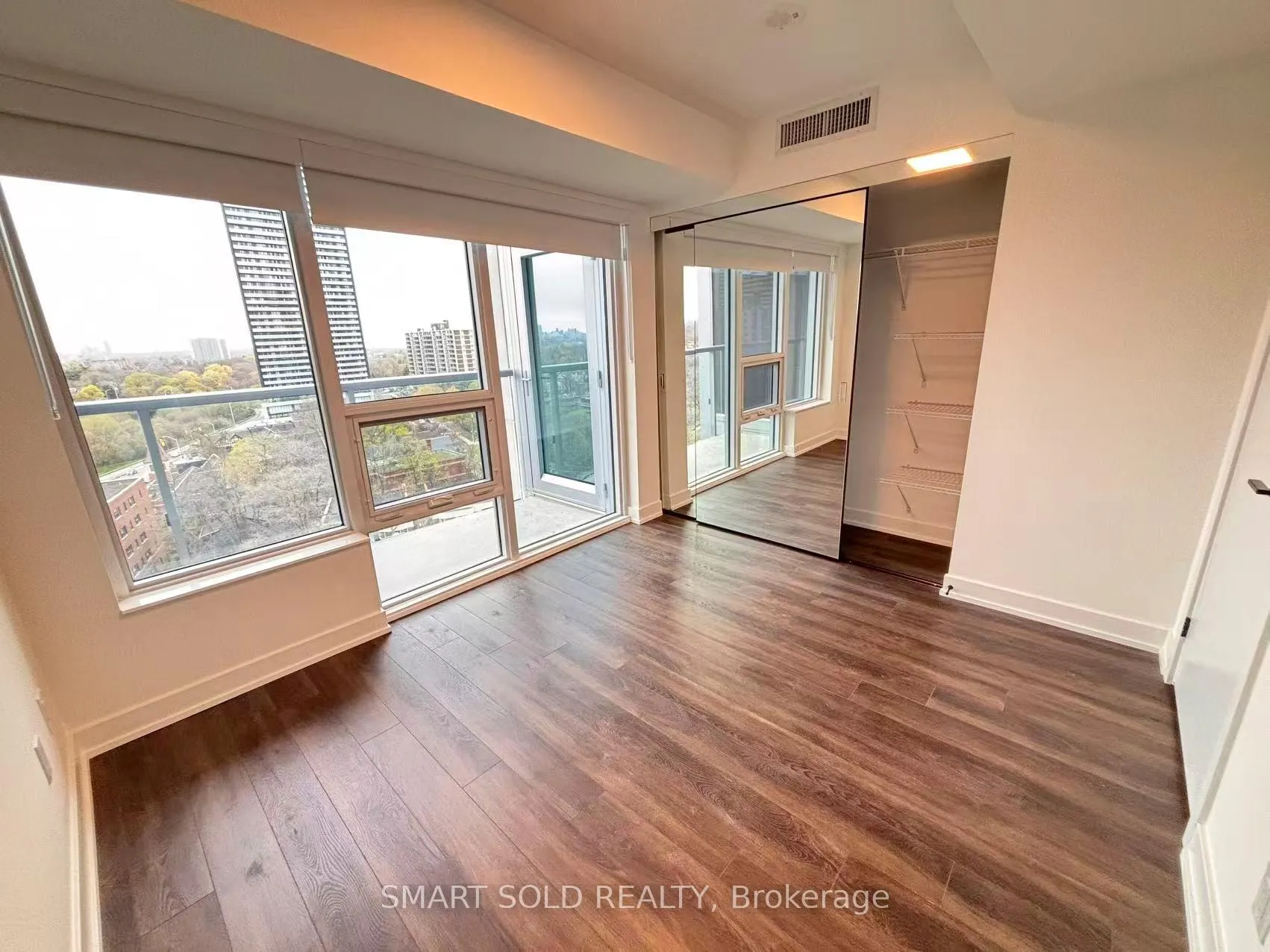 Photo 7 of Unit 1208, 603 Sherbourne Street, Toronto, North St. James Town — HOMEH