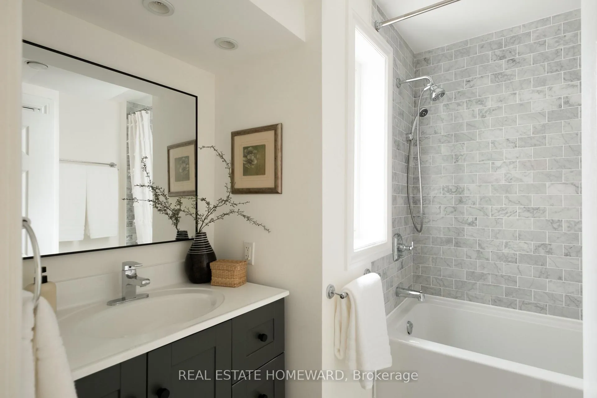 Photo 27 of 79 Newmarket Avenue, Toronto, East End-Danforth — HOMEH