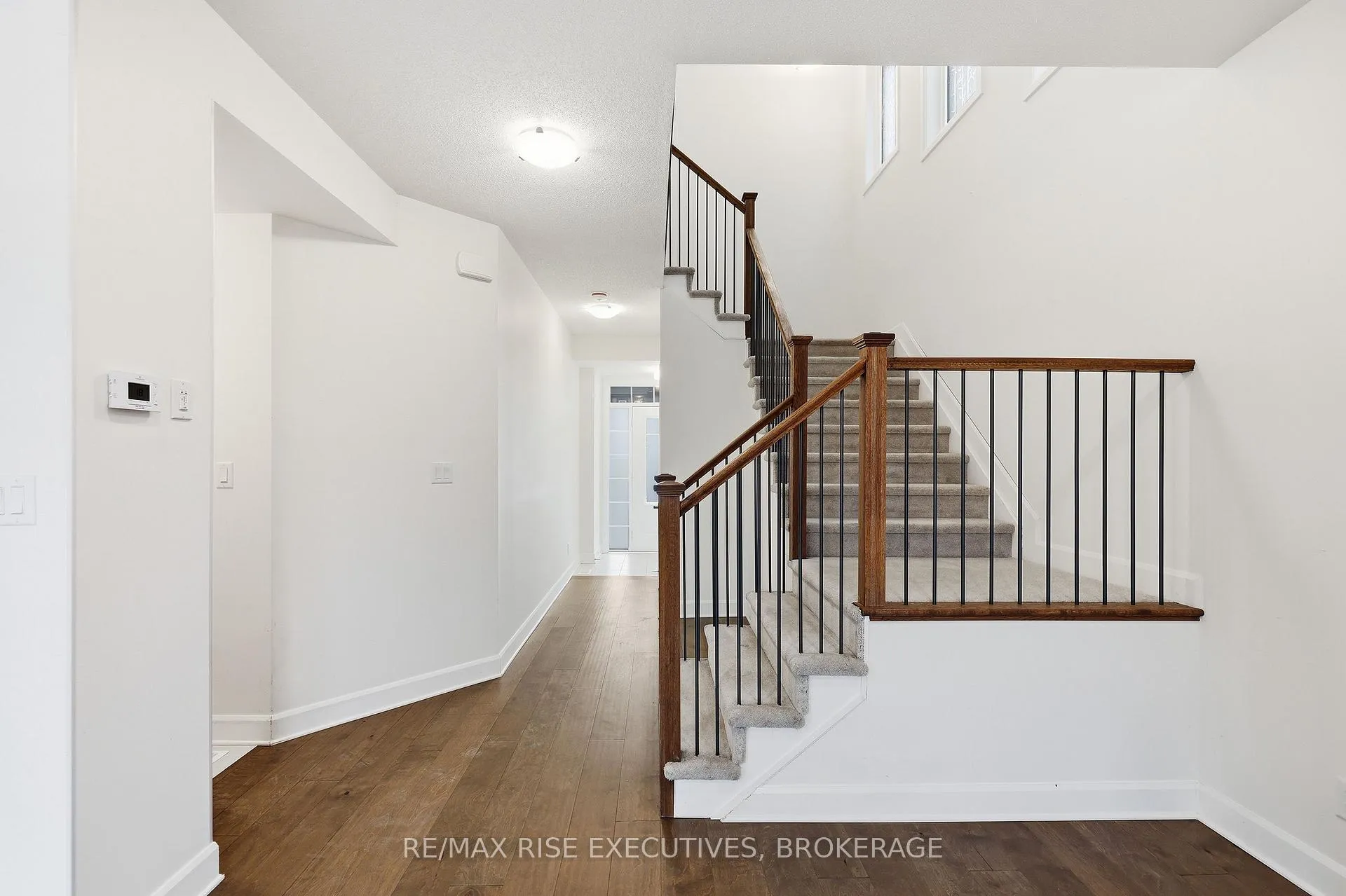 Photo 7 of 1406 Tulip Drive, Kingston, City Northwest — HOMEH