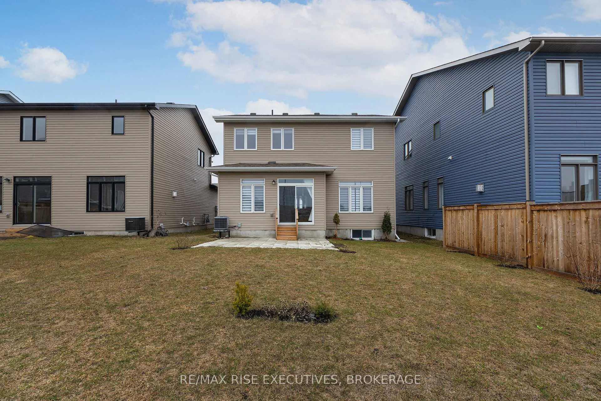 Photo 36 of 1406 Tulip Drive, Kingston, City Northwest — HOMEH