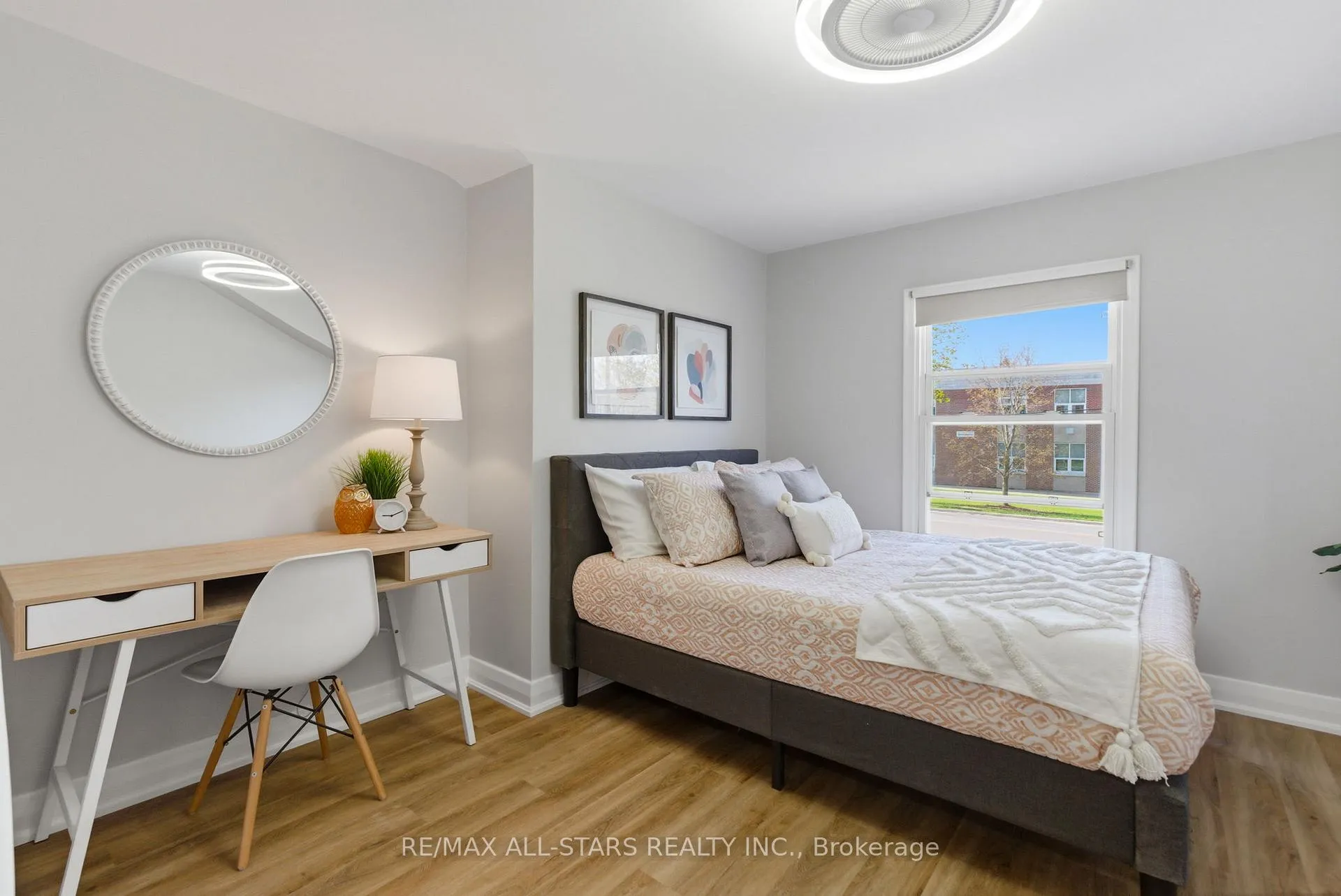 Photo 18 of 142 Planks Lane, Uxbridge — HOMEH