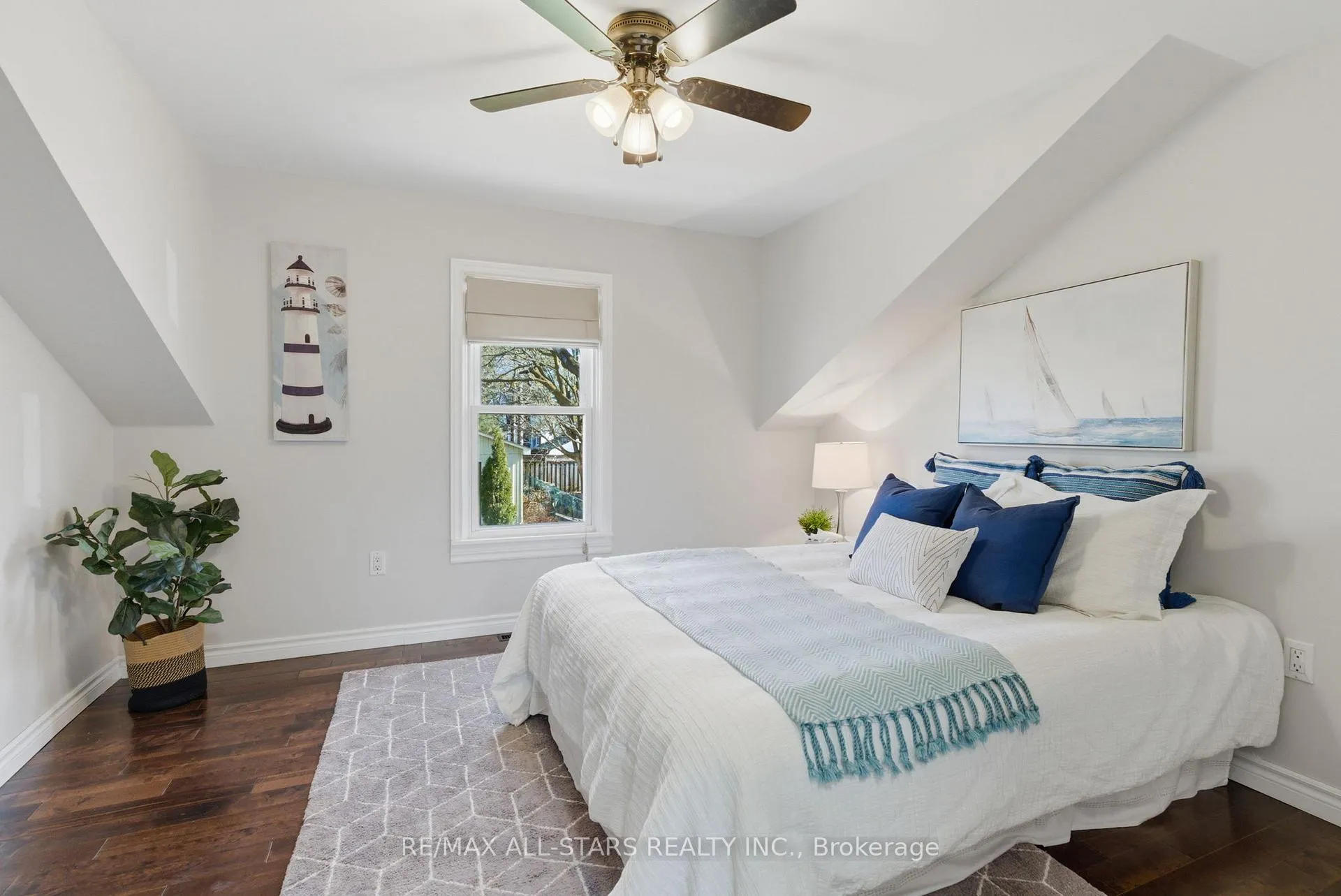 Photo 21 of 142 Planks Lane, Uxbridge — HOMEH