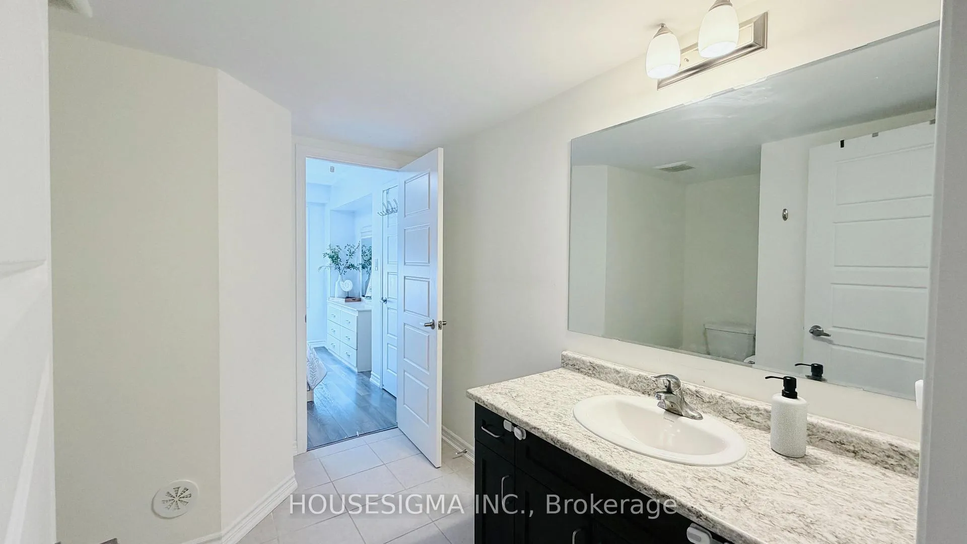 Photo 12 of Unit 50, 1222 Rose Way, Milton, Cobban — HOMEH