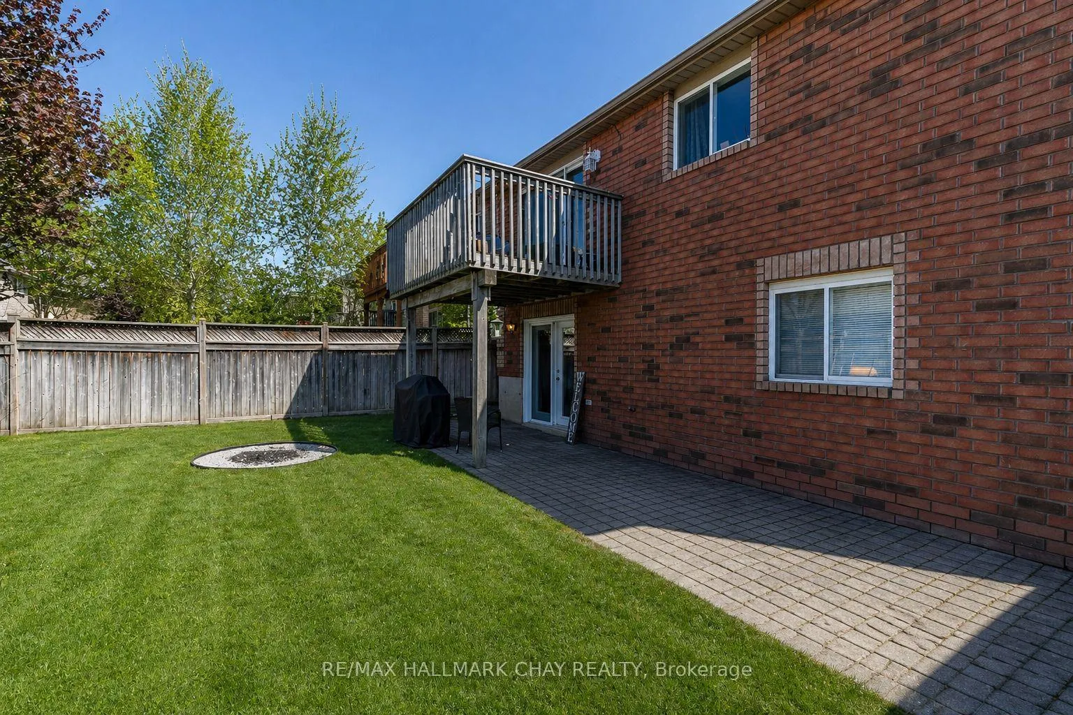 Photo 12 of Unit Lower, 196 Country Lane, Barrie, Painswick South — HOMEH