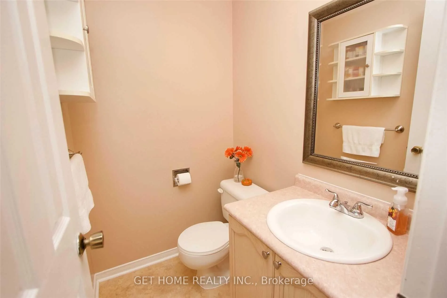 Photo 23 of 1310 Charter Crescent, Oshawa, Lakeview — HOMEH