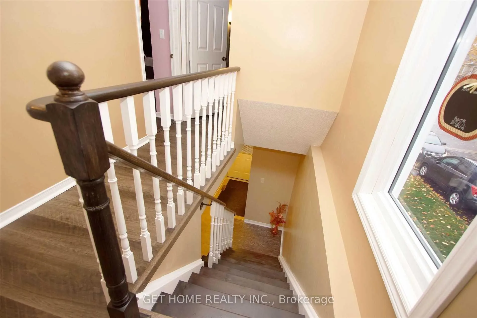 Photo 25 of 1310 Charter Crescent, Oshawa, Lakeview — HOMEH