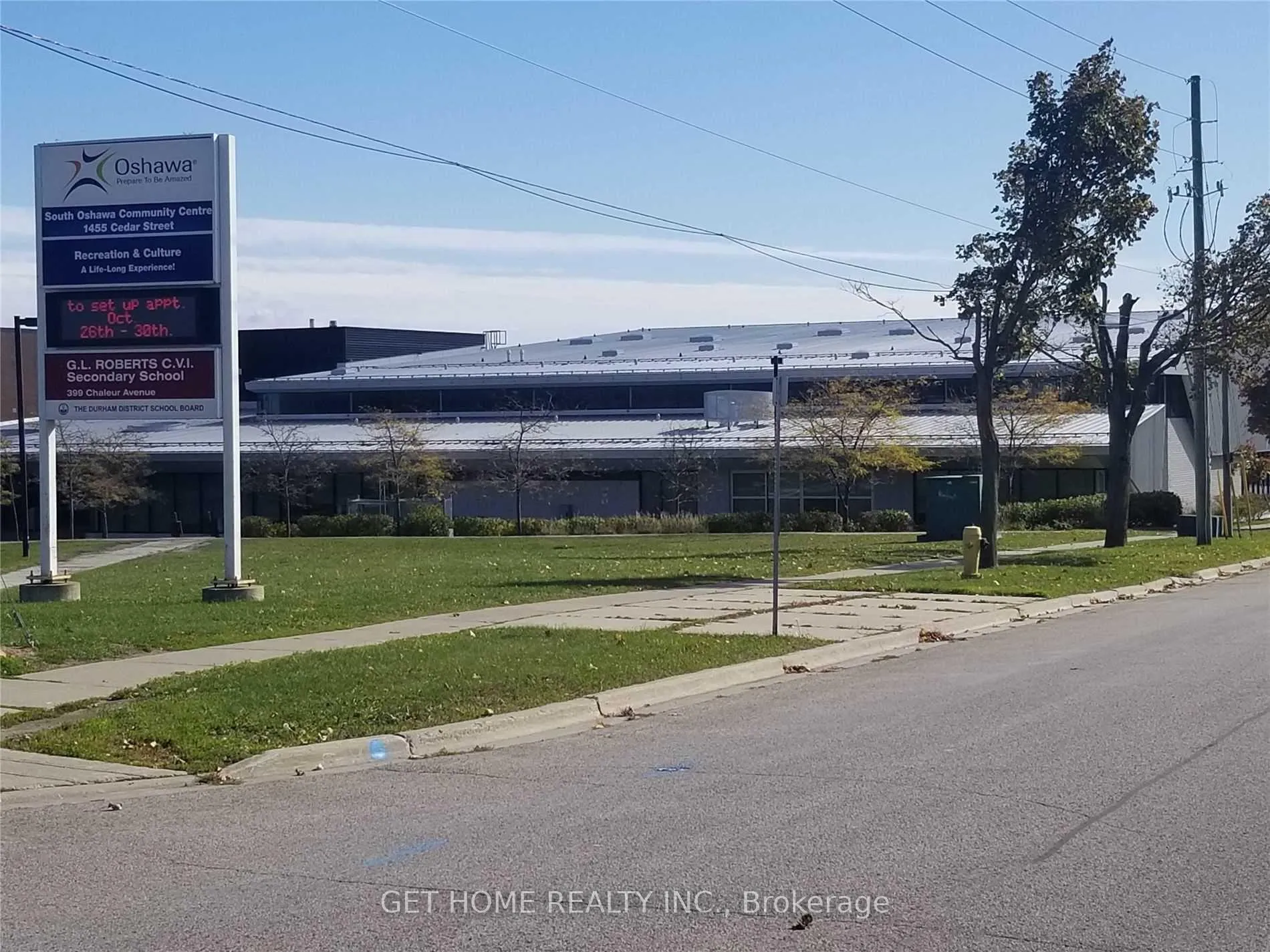 Photo 35 of 1310 Charter Crescent, Oshawa, Lakeview — HOMEH