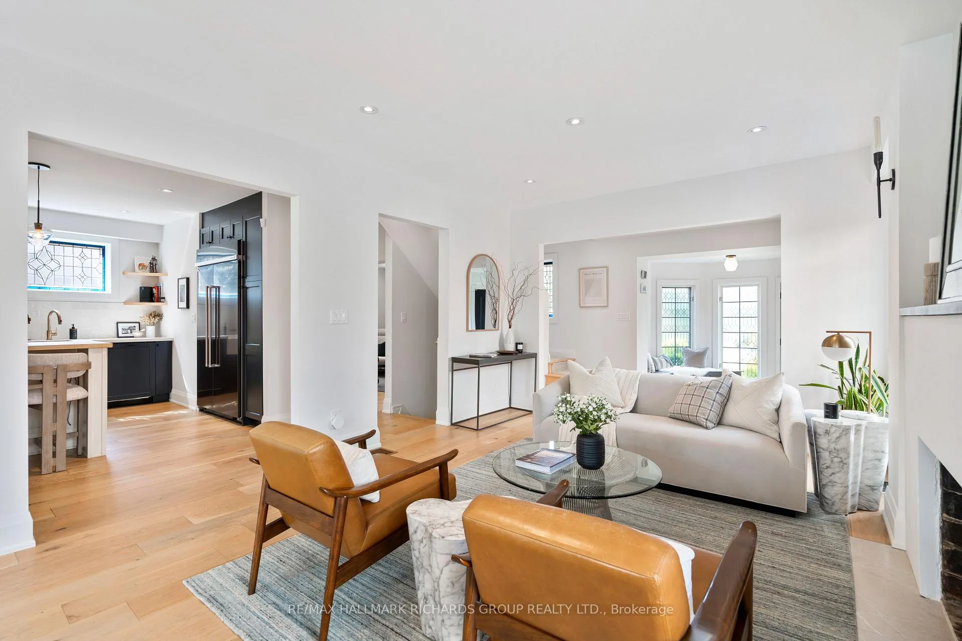 Photo 2 of 27 Bracken Avenue, Toronto, The Beaches — HOMEH