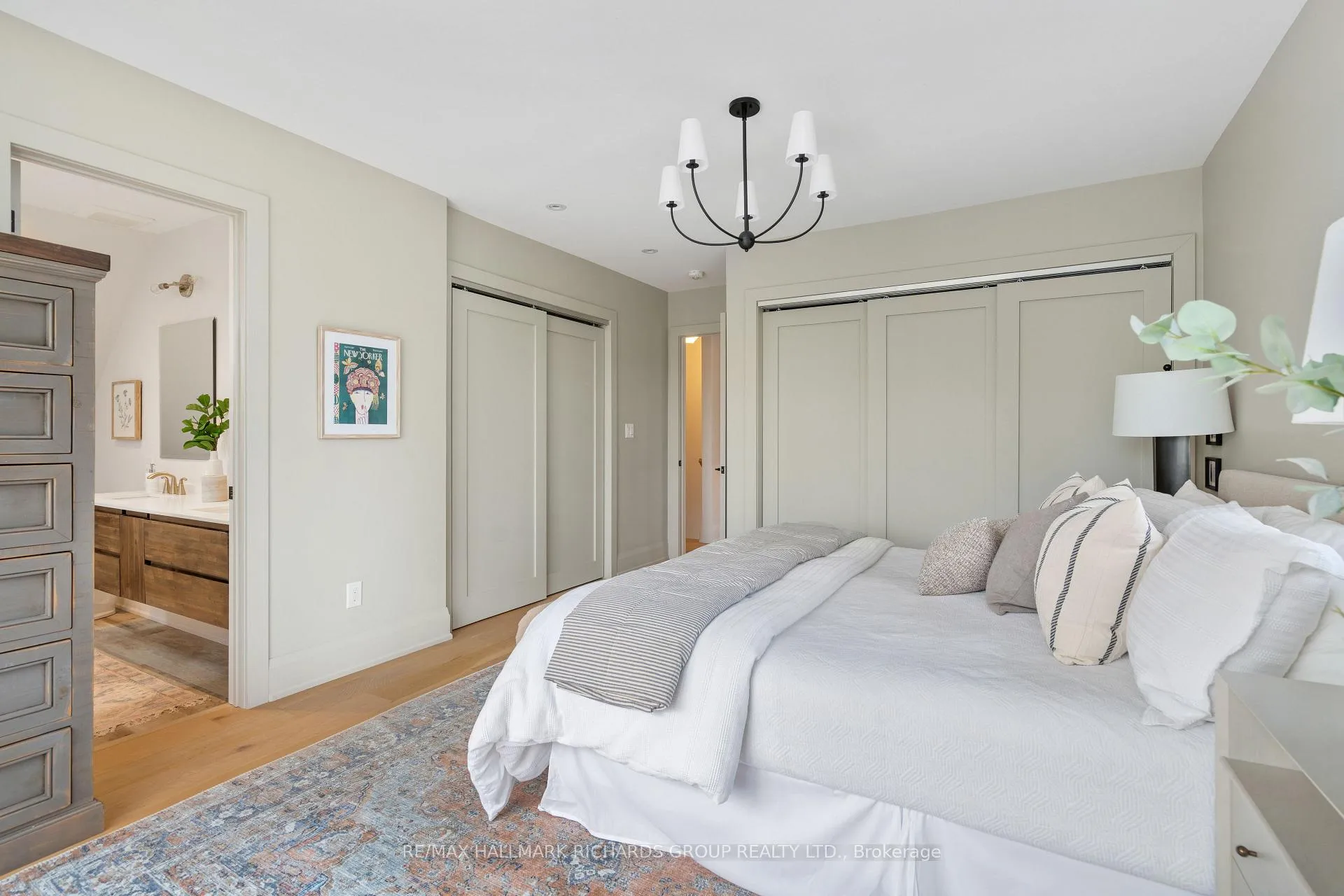 Photo 12 of 27 Bracken Avenue, Toronto, The Beaches — HOMEH