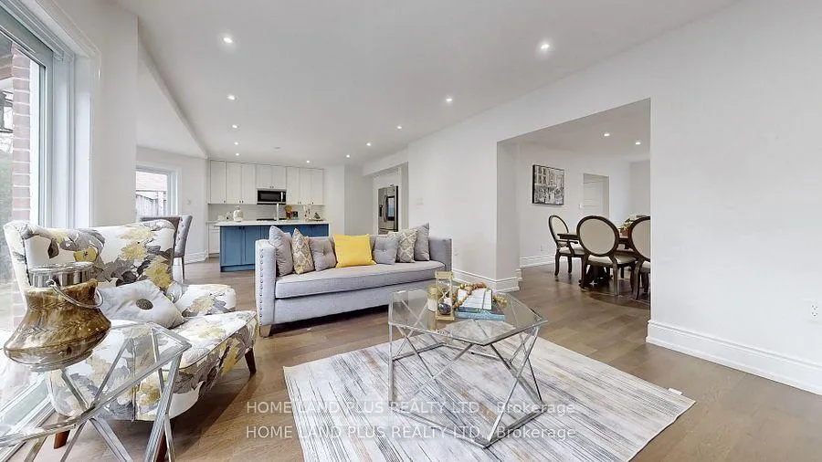 Photo 12 of 85 Rochester Avenue, Toronto, Lawrence Park South — HOMEH