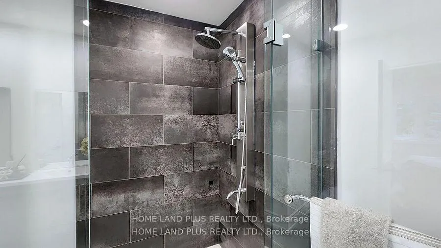 Photo 21 of 85 Rochester Avenue, Toronto, Lawrence Park South — HOMEH