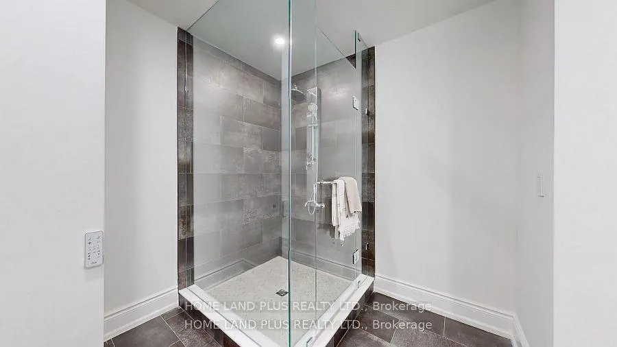 Photo 23 of 85 Rochester Avenue, Toronto, Lawrence Park South — HOMEH