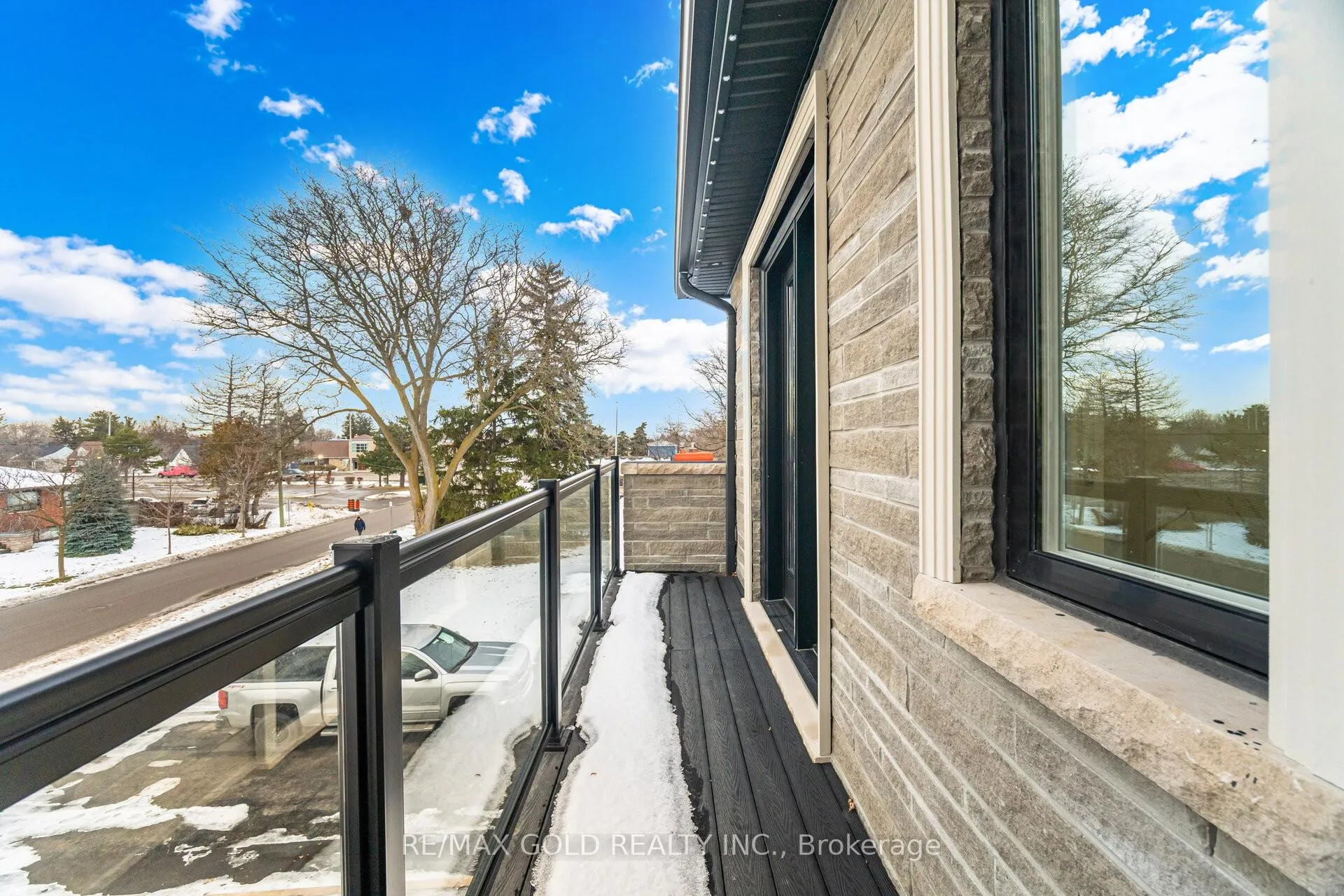 Photo 25 of 28 William Street, Caledon, Bolton West — HOMEH