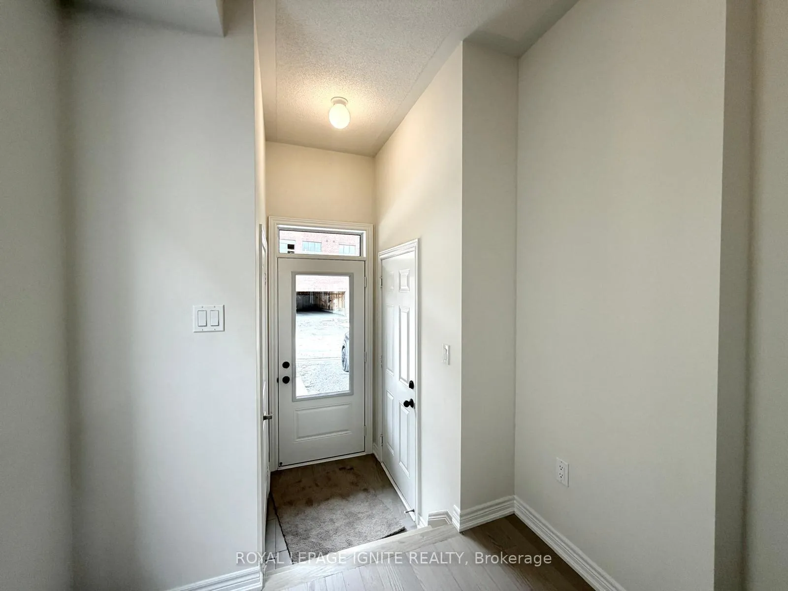 Photo 2 of 1234 Elizabeth Mackenzie Drive, Pickering, Rural Pickering — HOMEH