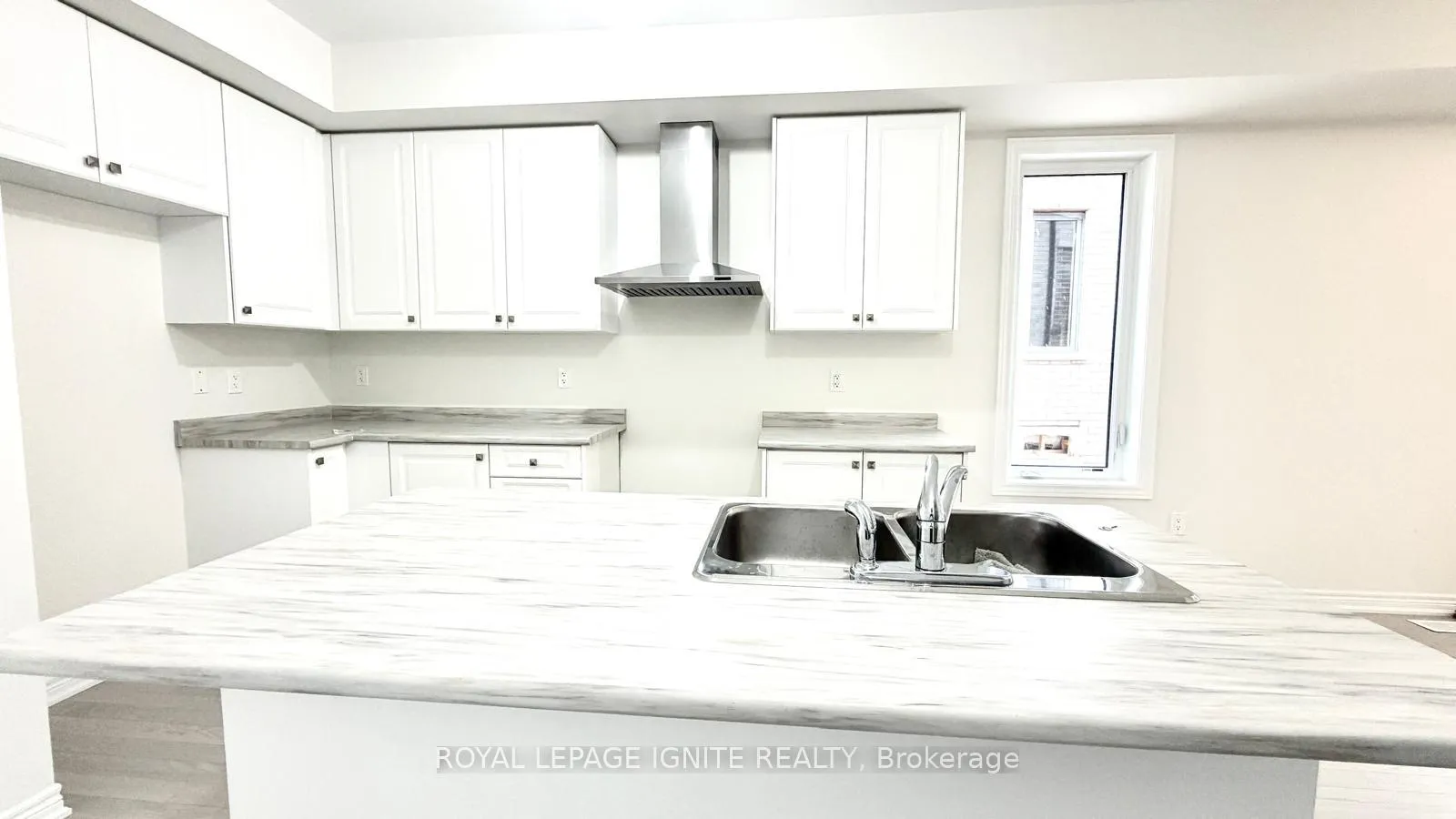 Photo 7 of 1234 Elizabeth Mackenzie Drive, Pickering, Rural Pickering — HOMEH