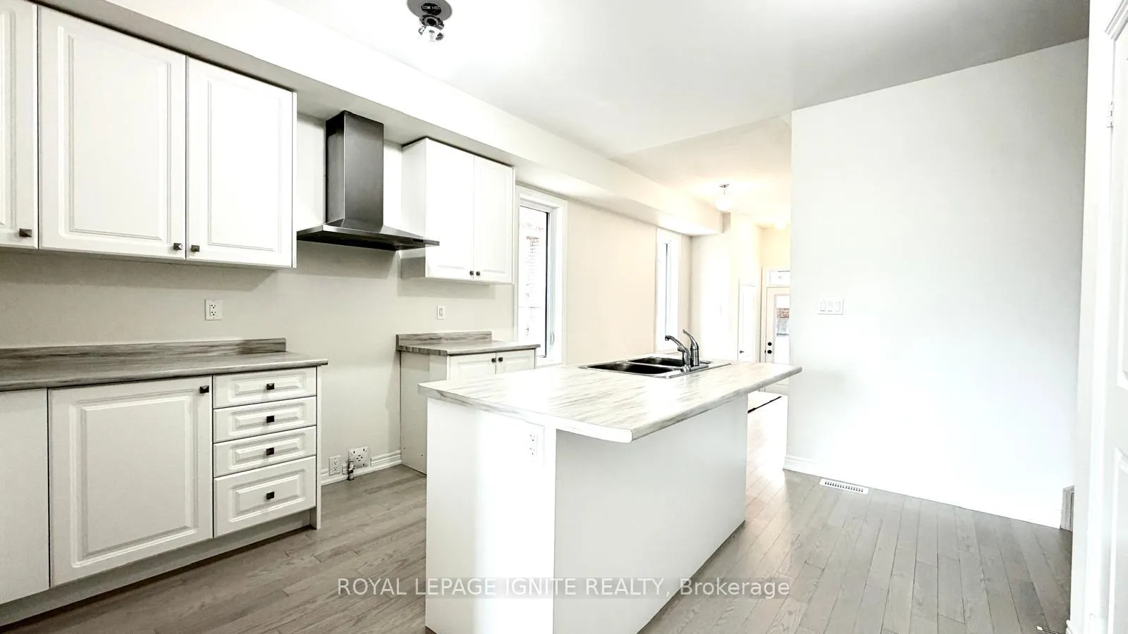 Photo 8 of 1234 Elizabeth Mackenzie Drive, Pickering, Rural Pickering — HOMEH