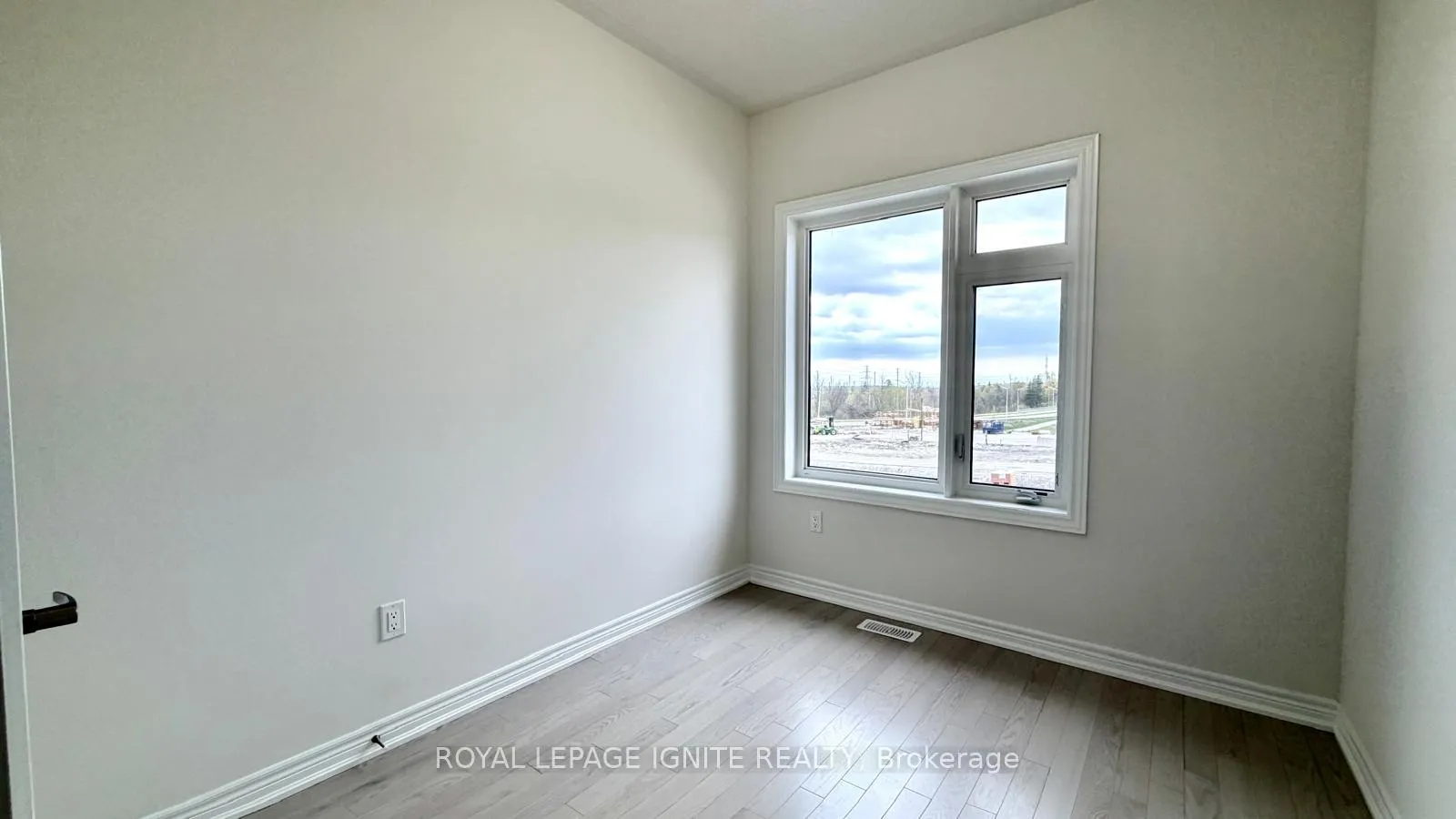 Photo 14 of 1234 Elizabeth Mackenzie Drive, Pickering, Rural Pickering — HOMEH