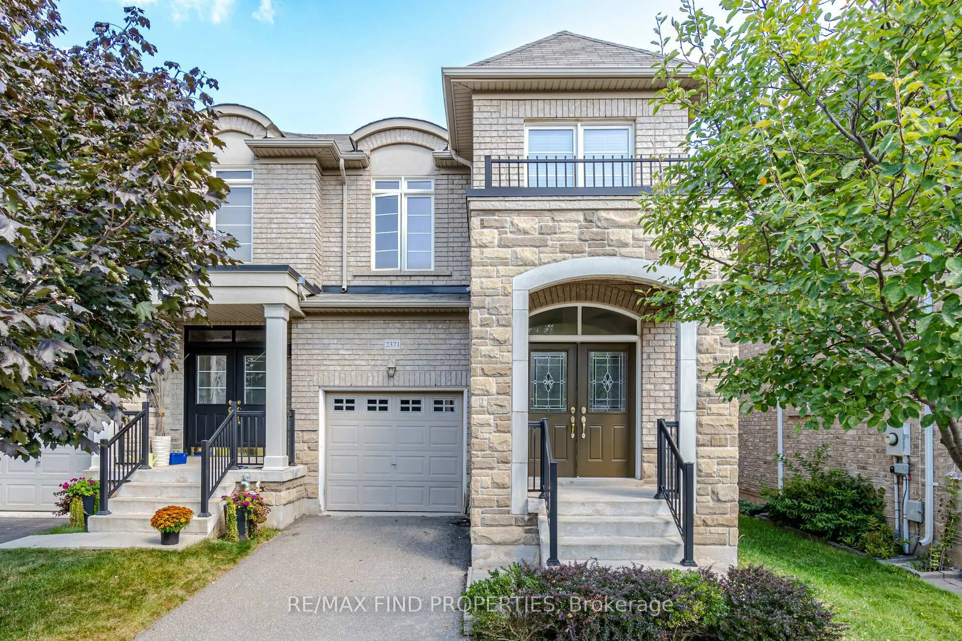 Front of 2371 Baronwood Drive