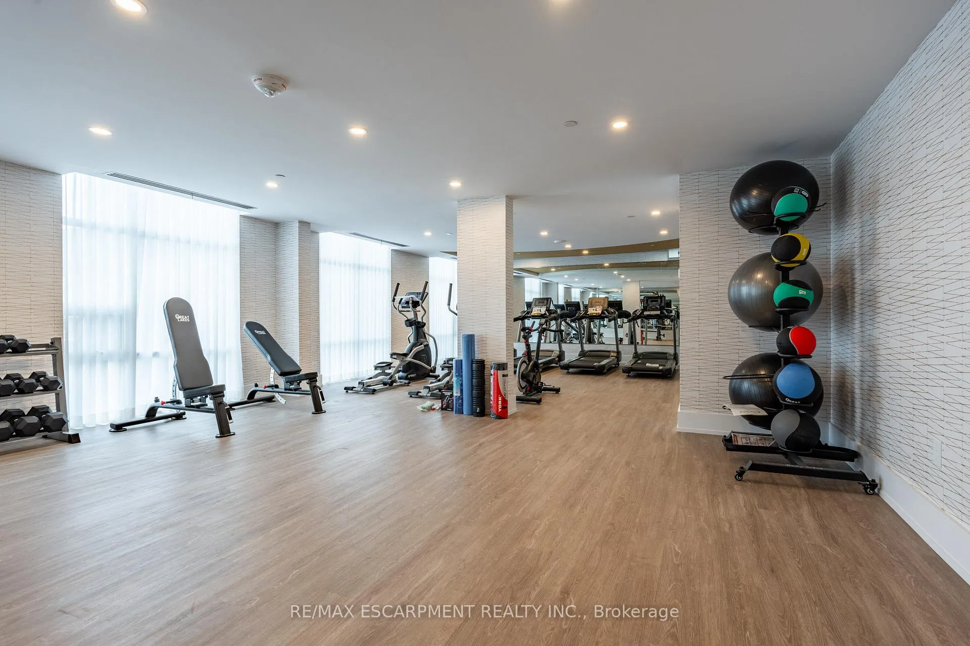 Photo 23 of Unit 225, 470 Dundas Street E, Hamilton, Waterdown — HOMEH