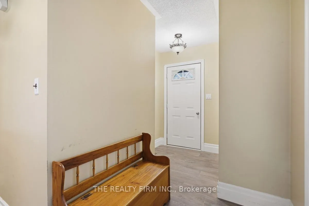 Photo 5 of 46314 North Street N, Central Elgin, Sparta — HOMEH