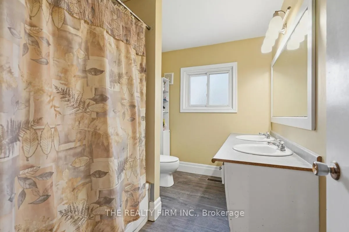 Photo 20 of 46314 North Street N, Central Elgin, Sparta — HOMEH