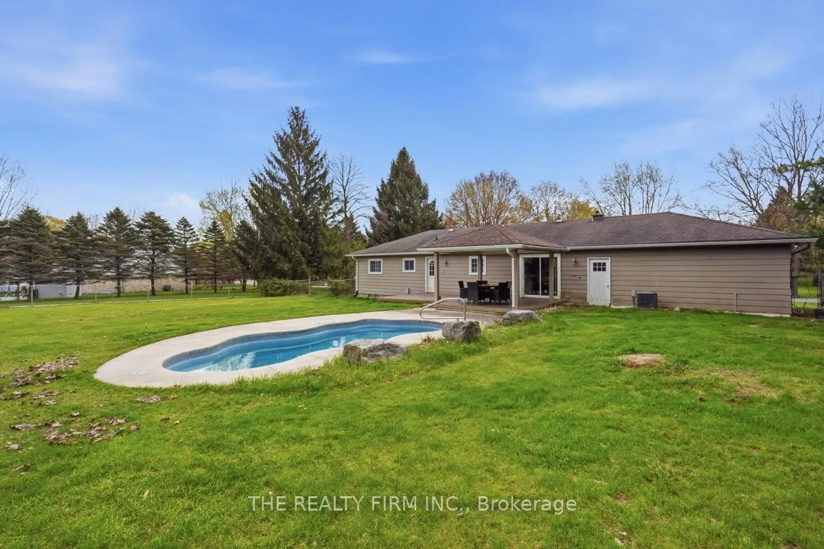 Photo 35 of 46314 North Street N, Central Elgin, Sparta — HOMEH