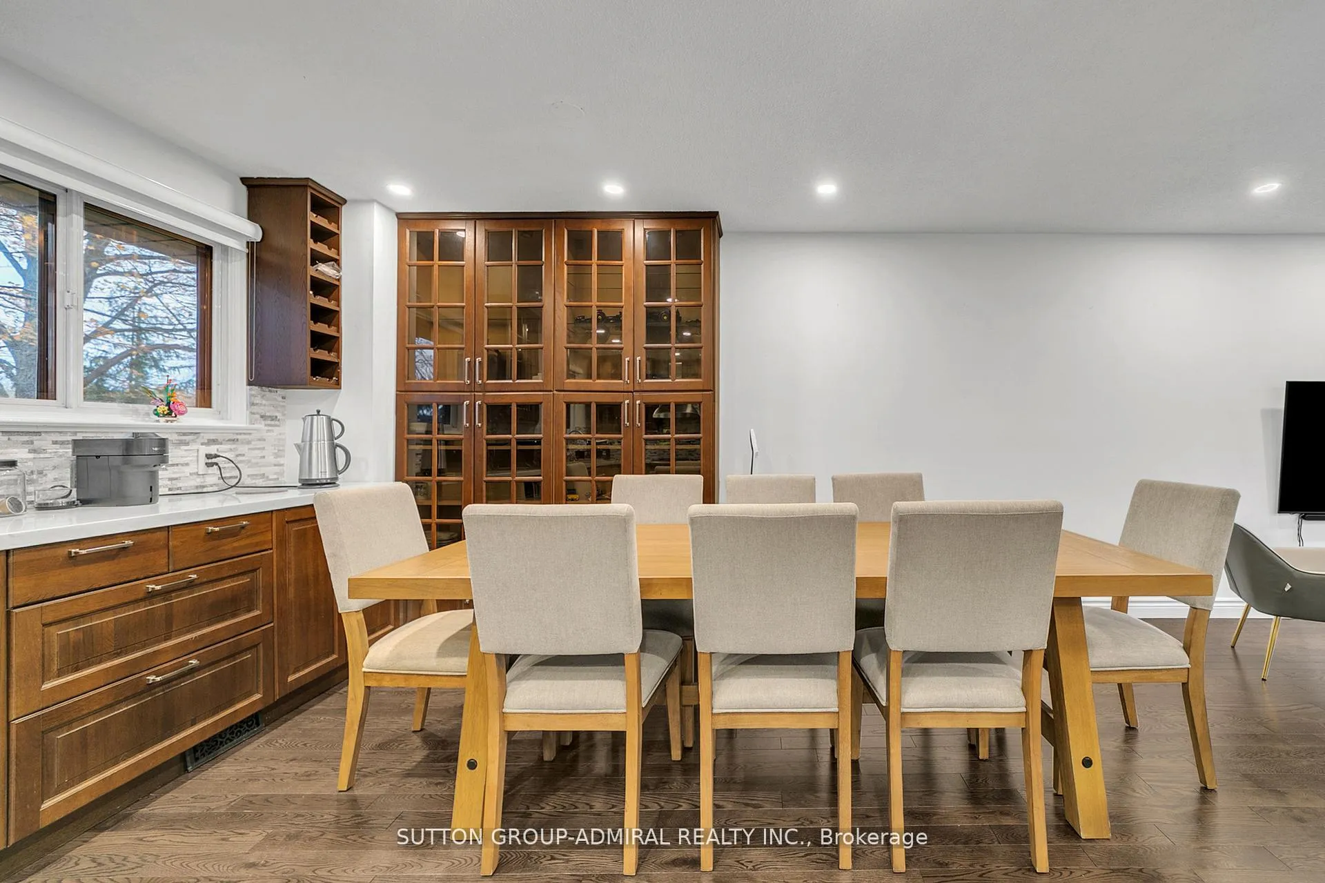 Photo 8 of 40 Stately Way, Markham, Royal Orchard — HOMEH