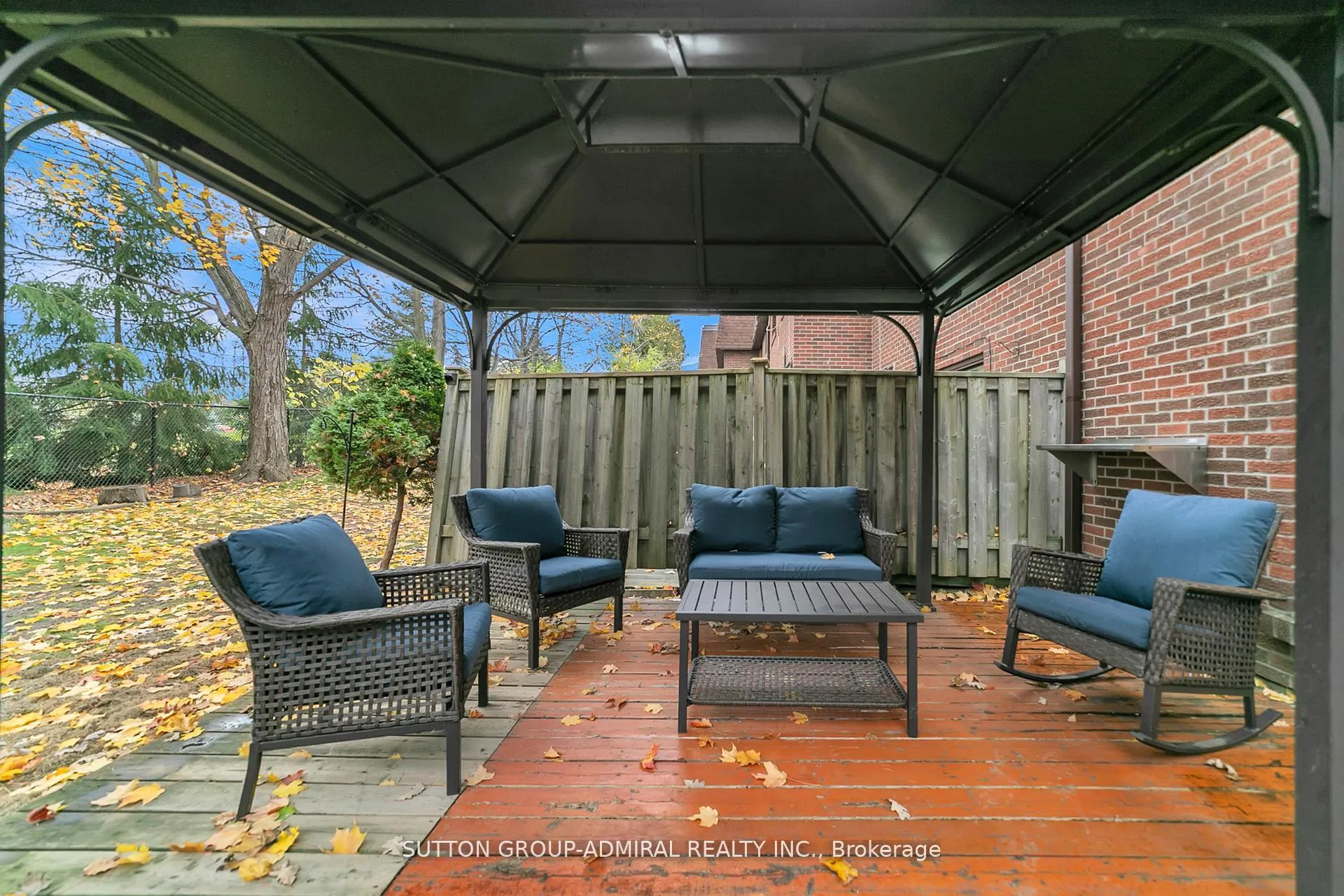 Photo 24 of 40 Stately Way, Markham, Royal Orchard — HOMEH
