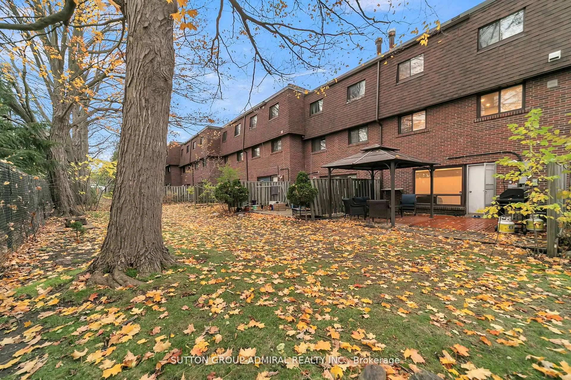 Photo 27 of 40 Stately Way, Markham, Royal Orchard — HOMEH