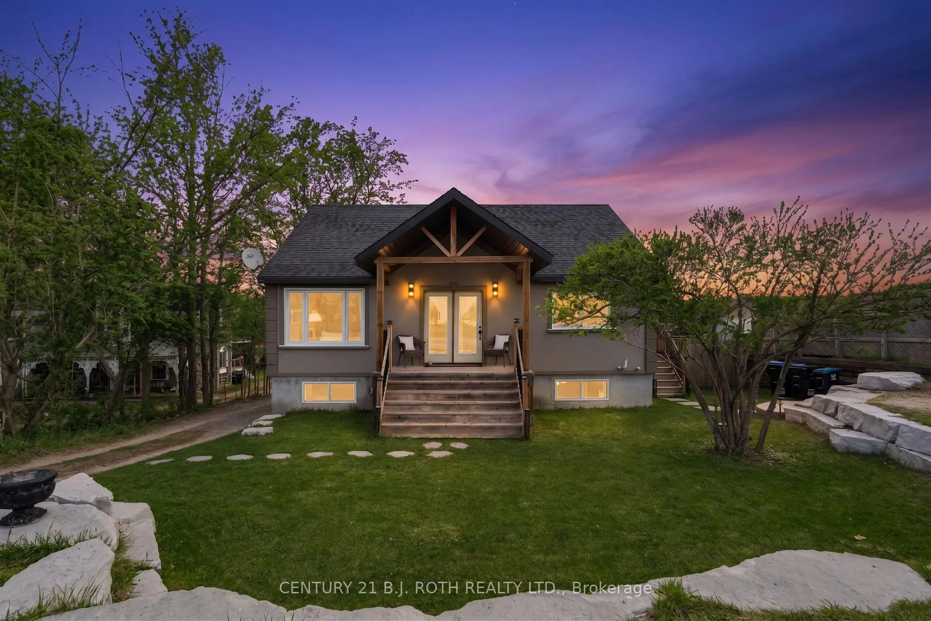 Photo 1 of 6511 Highway 93, Springwater, Elmvale — HOMEH