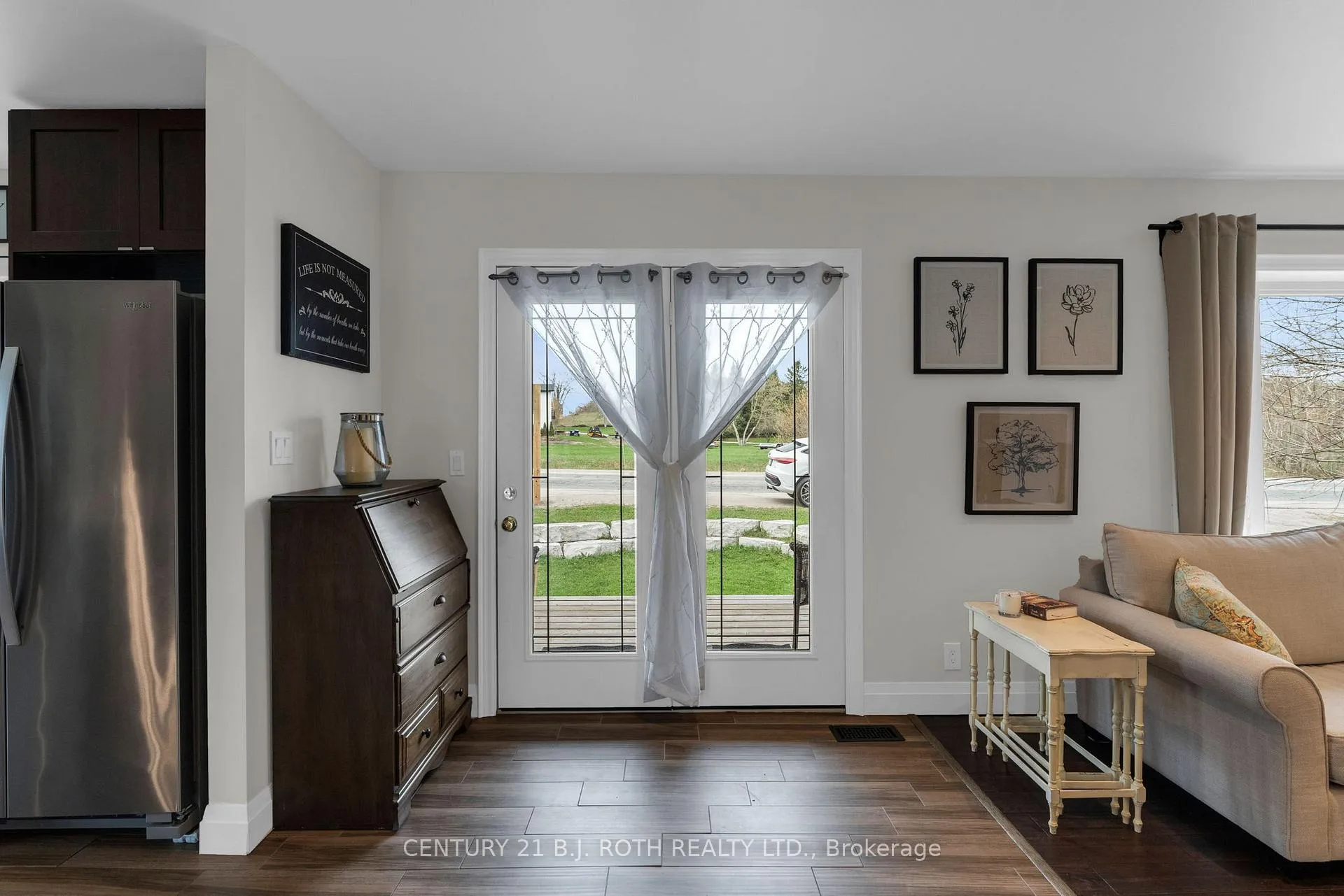 Photo 3 of 6511 Highway 93, Springwater, Elmvale — HOMEH