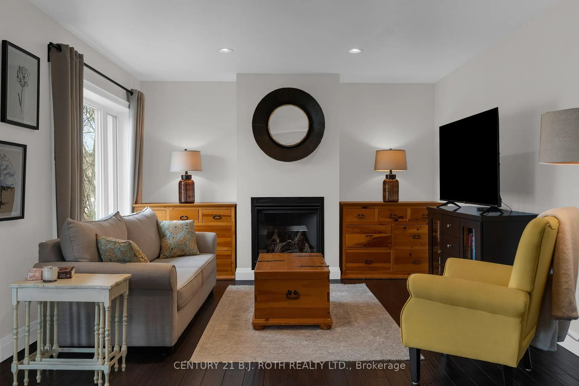 Photo 5 of 6511 Highway 93, Springwater, Elmvale — HOMEH