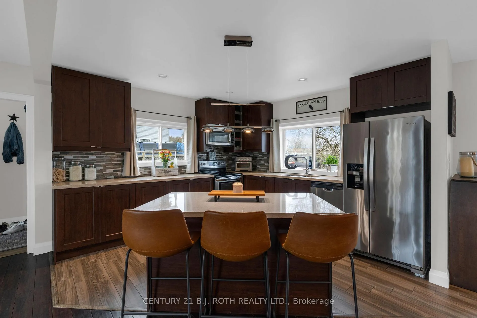 Photo 8 of 6511 Highway 93, Springwater, Elmvale — HOMEH