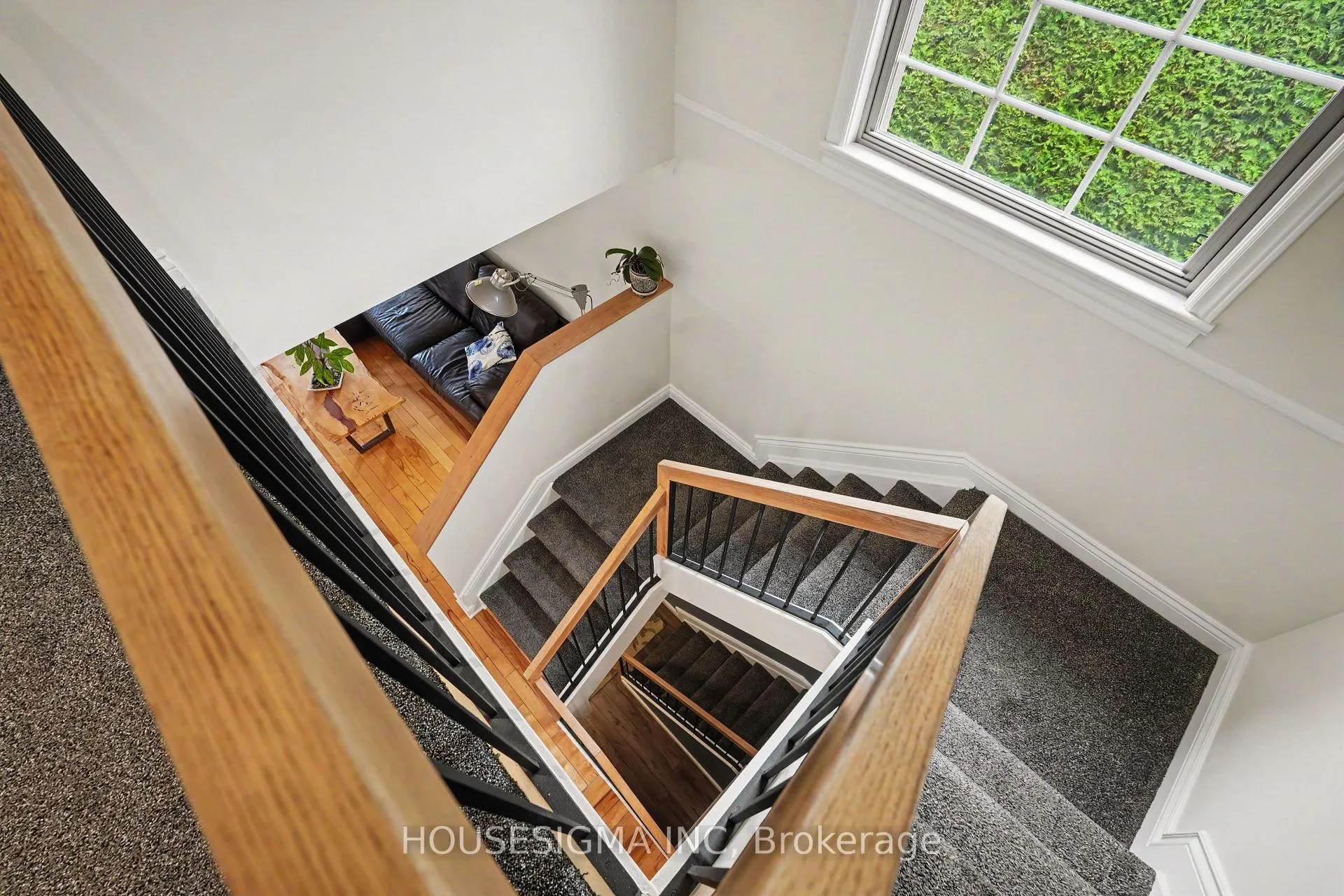 Photo 16 of 100 Flowertree Crescent, Ottawa, Kanata - Emerald Meadows/Trailwest — HOMEH