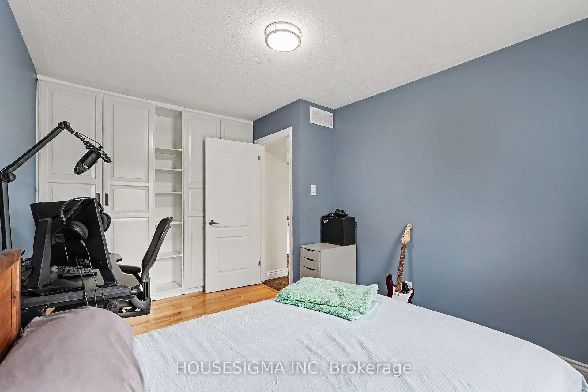Photo 23 of 100 Flowertree Crescent, Ottawa, Kanata - Emerald Meadows/Trailwest — HOMEH