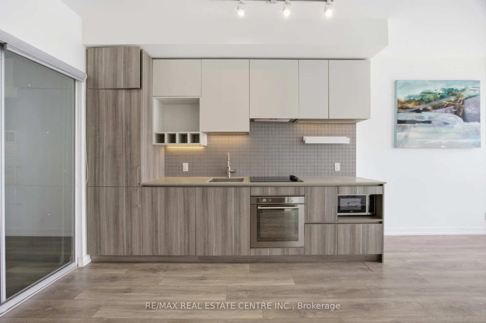 Photo 5 of Unit 2807, 5 Buttermill Avenue, Vaughan, Concord — HOMEH