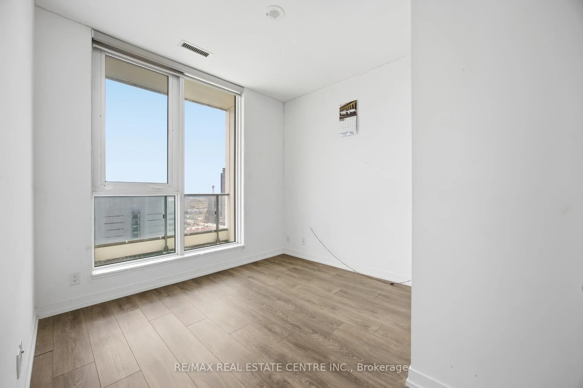 Photo 11 of Unit 2807, 5 Buttermill Avenue, Vaughan, Concord — HOMEH