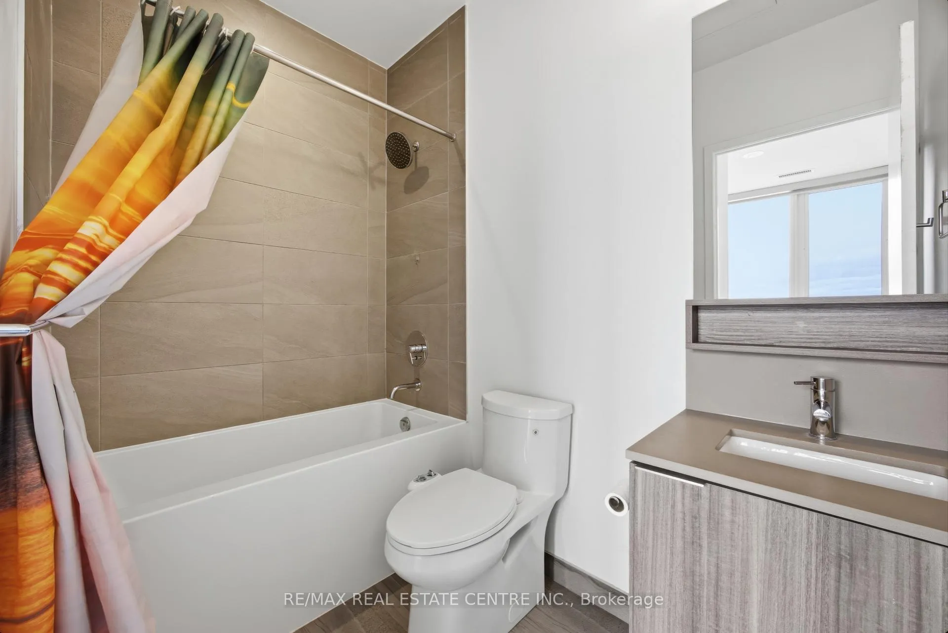 Photo 15 of Unit 2807, 5 Buttermill Avenue, Vaughan, Concord — HOMEH