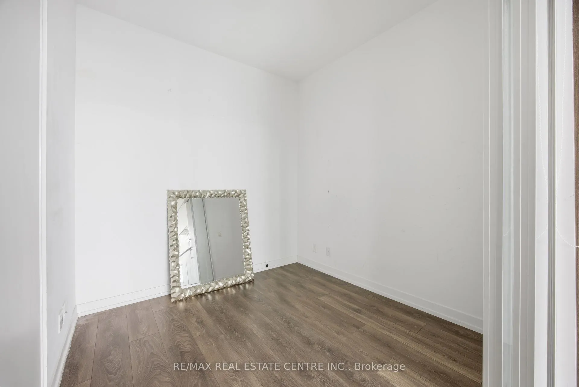 Photo 16 of Unit 2807, 5 Buttermill Avenue, Vaughan, Concord — HOMEH