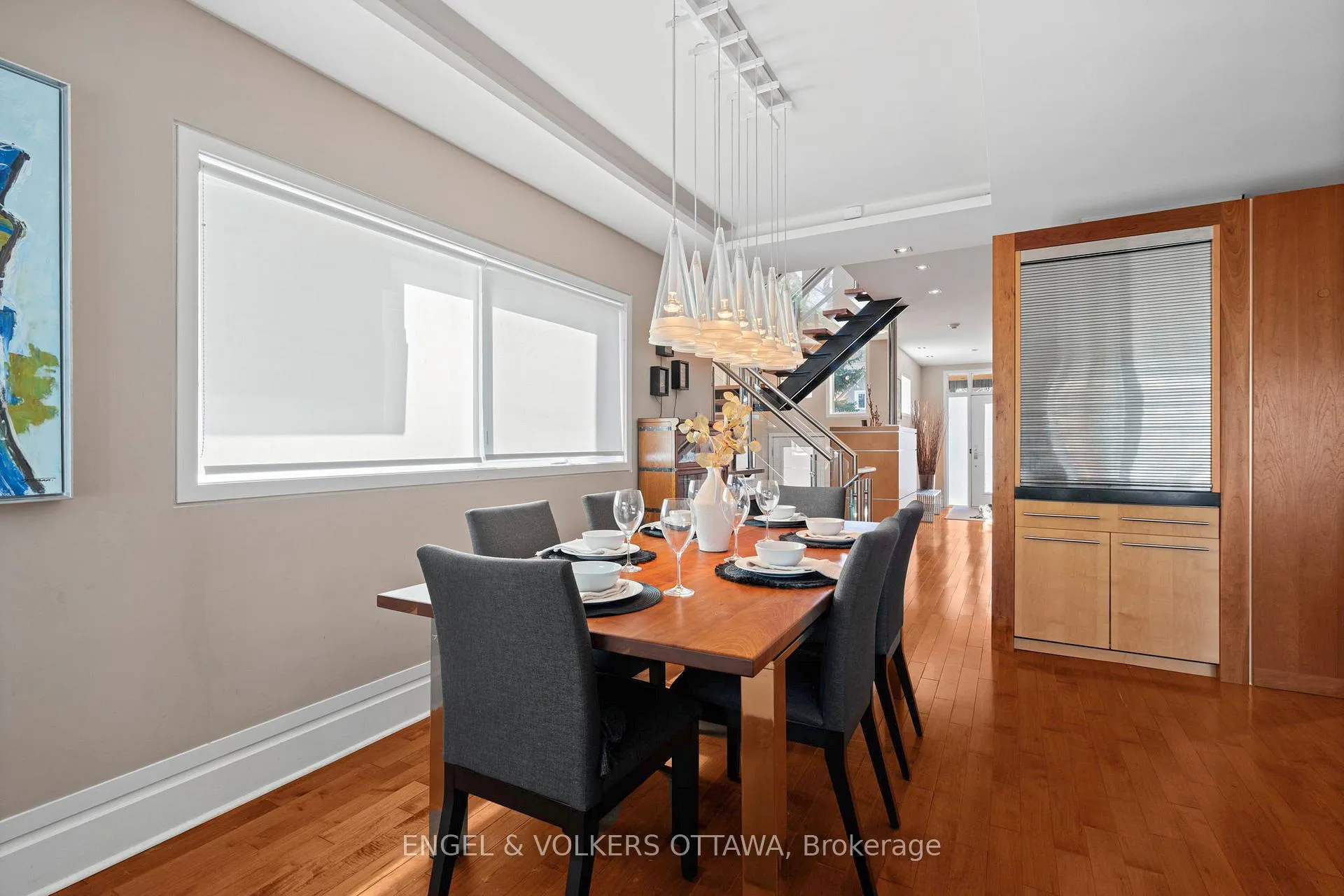 Photo 8 of 93 Gilchrist Avenue, Ottawa, Ottawa West — HOMEH