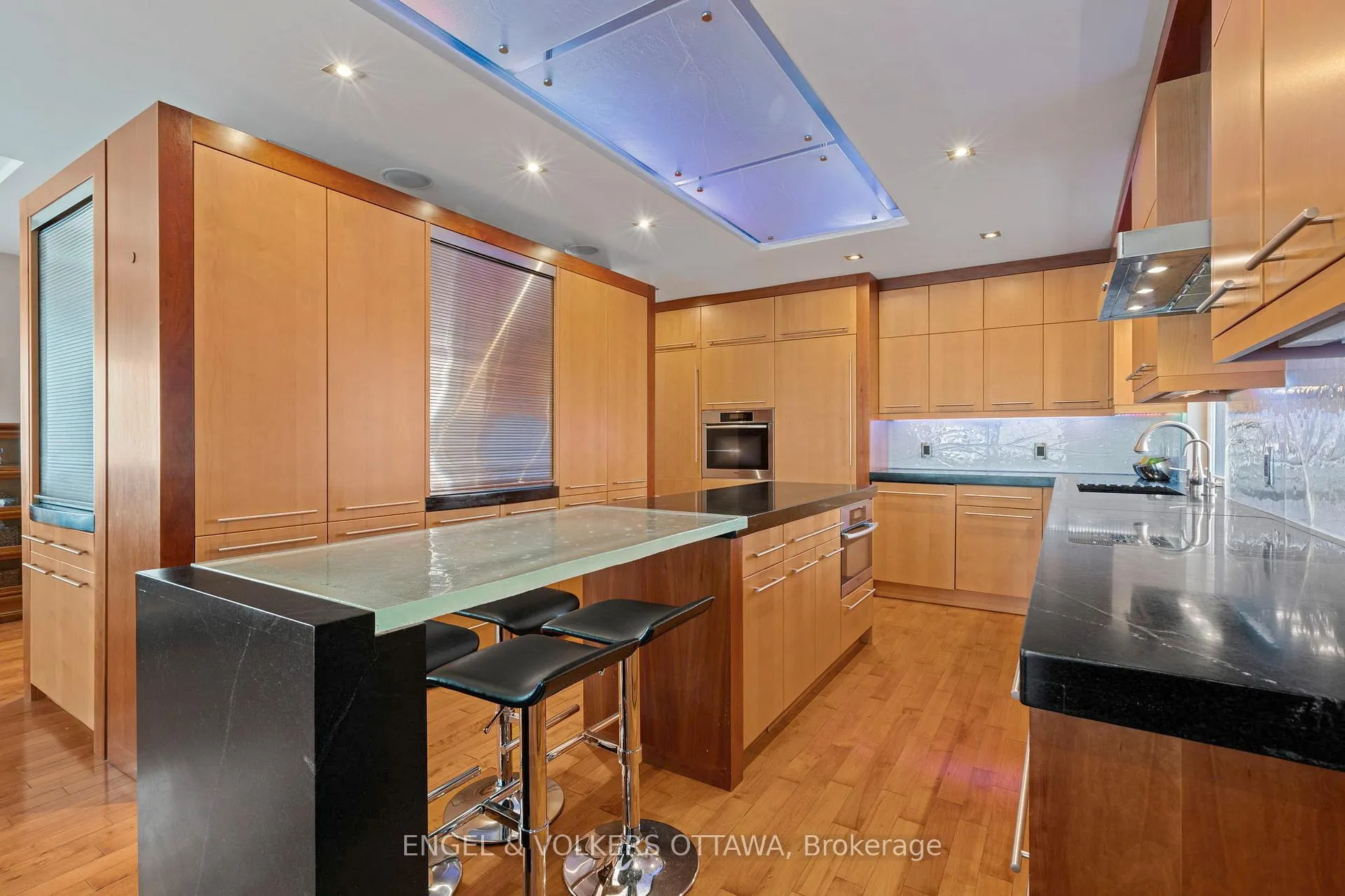 Photo 14 of 93 Gilchrist Avenue, Ottawa, Ottawa West — HOMEH