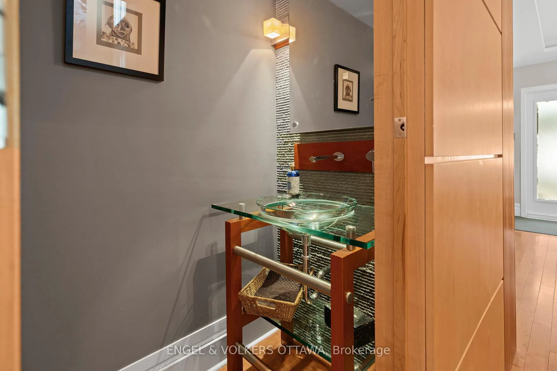 Photo 20 of 93 Gilchrist Avenue, Ottawa, Ottawa West — HOMEH