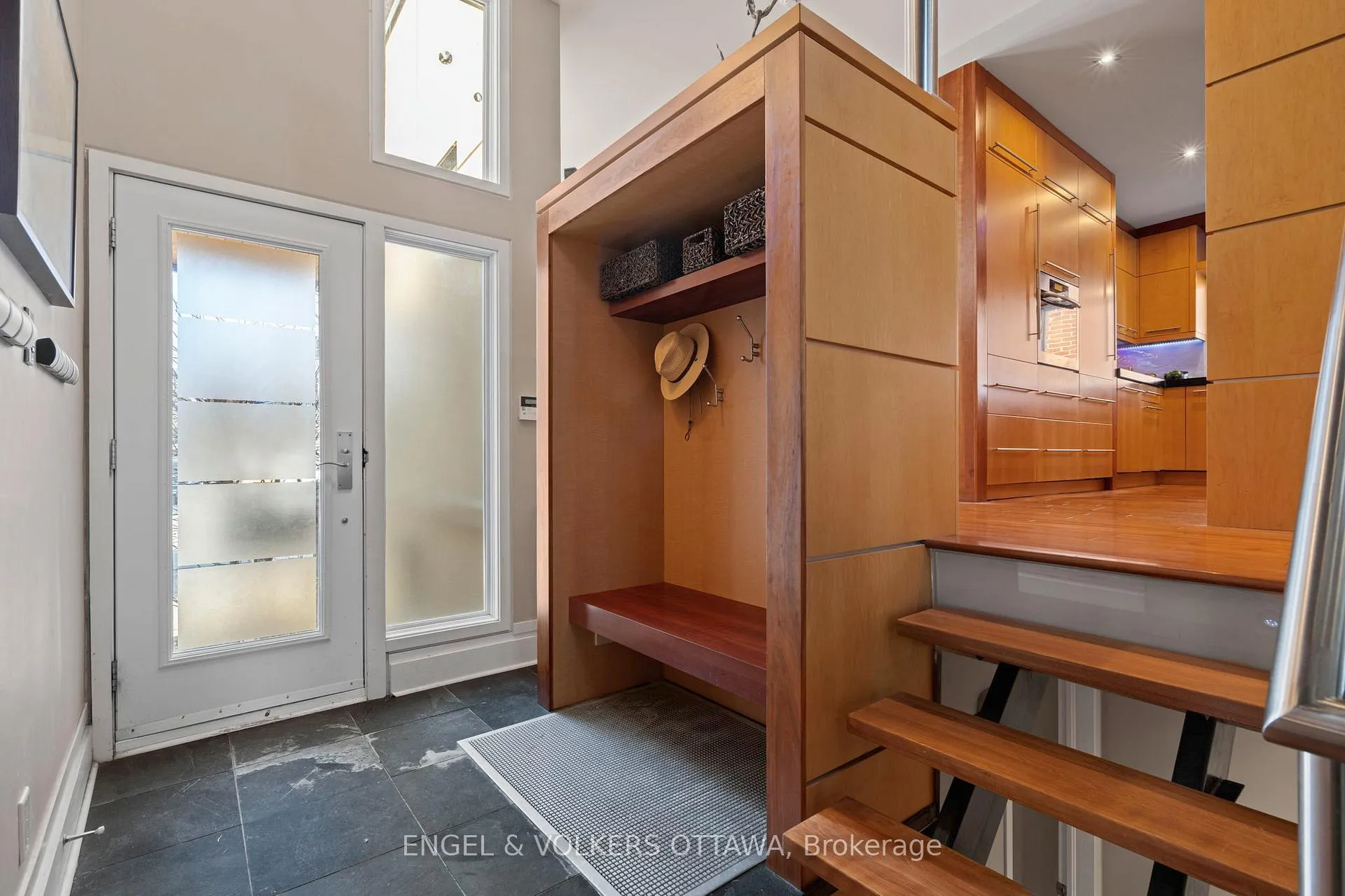 Photo 22 of 93 Gilchrist Avenue, Ottawa, Ottawa West — HOMEH
