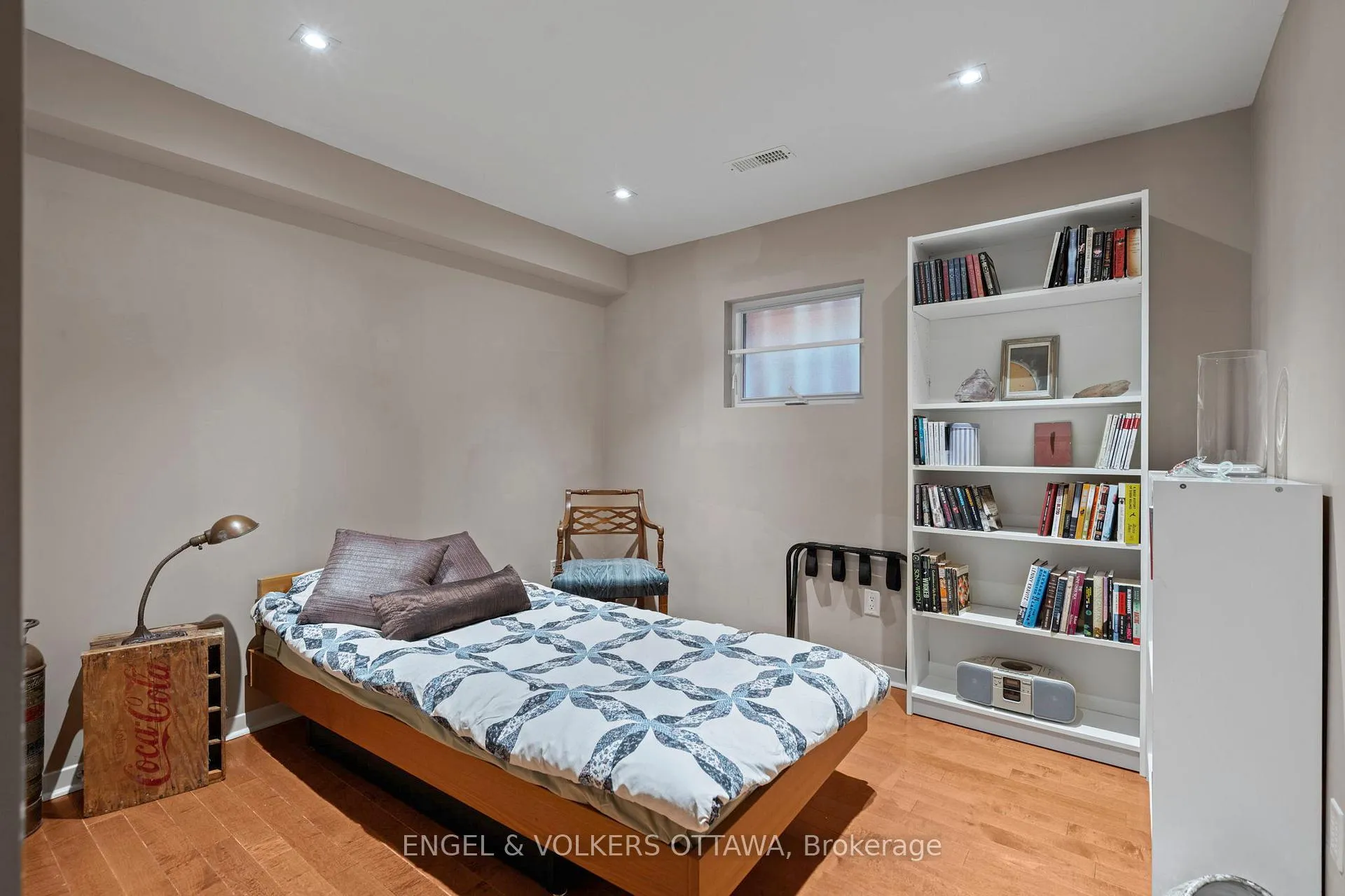 Photo 41 of 93 Gilchrist Avenue, Ottawa, Ottawa West — HOMEH