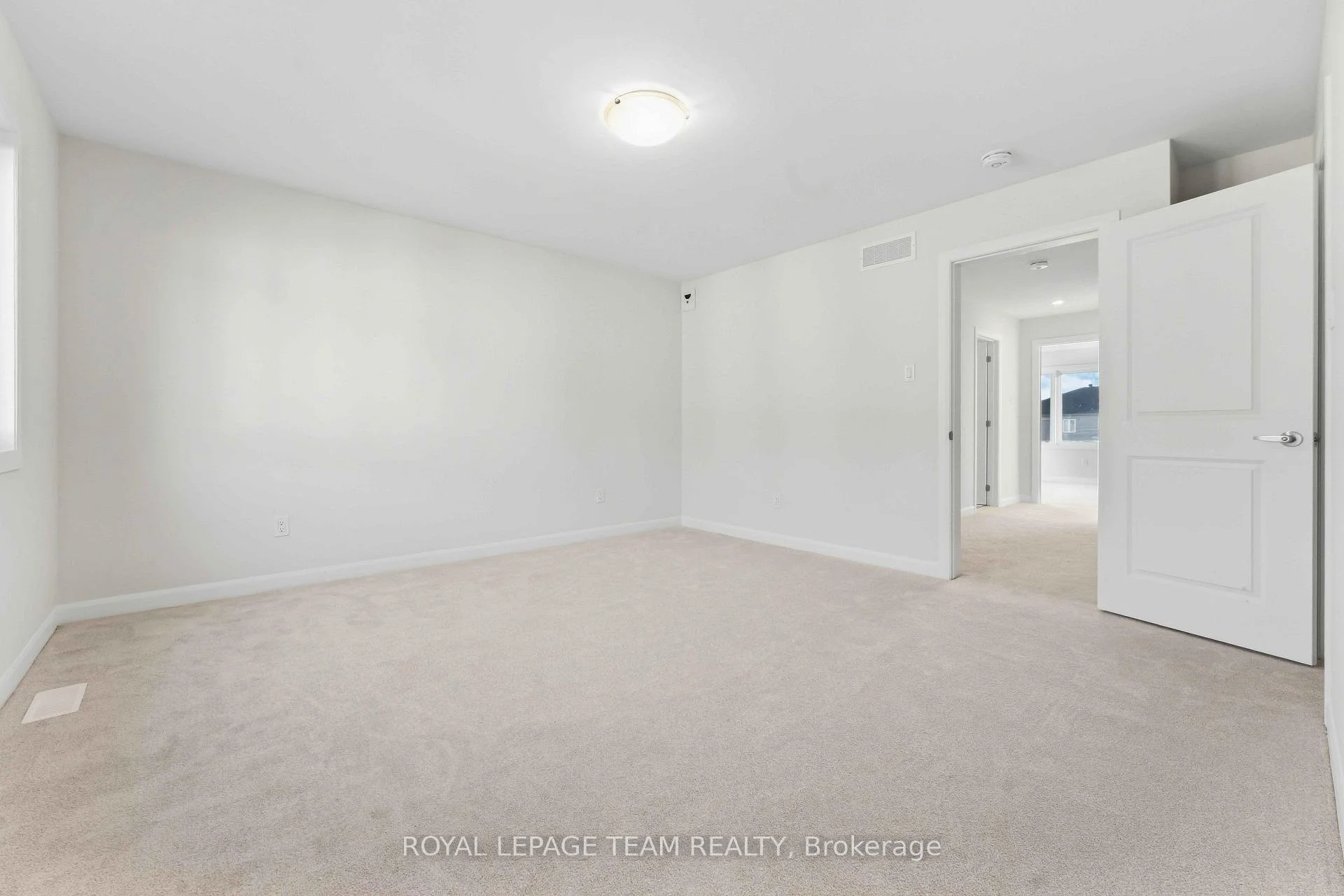 Photo 21 of 955 Locomotion Lane, Ottawa, Kanata - Emerald Meadows/Trailwest — HOMEH