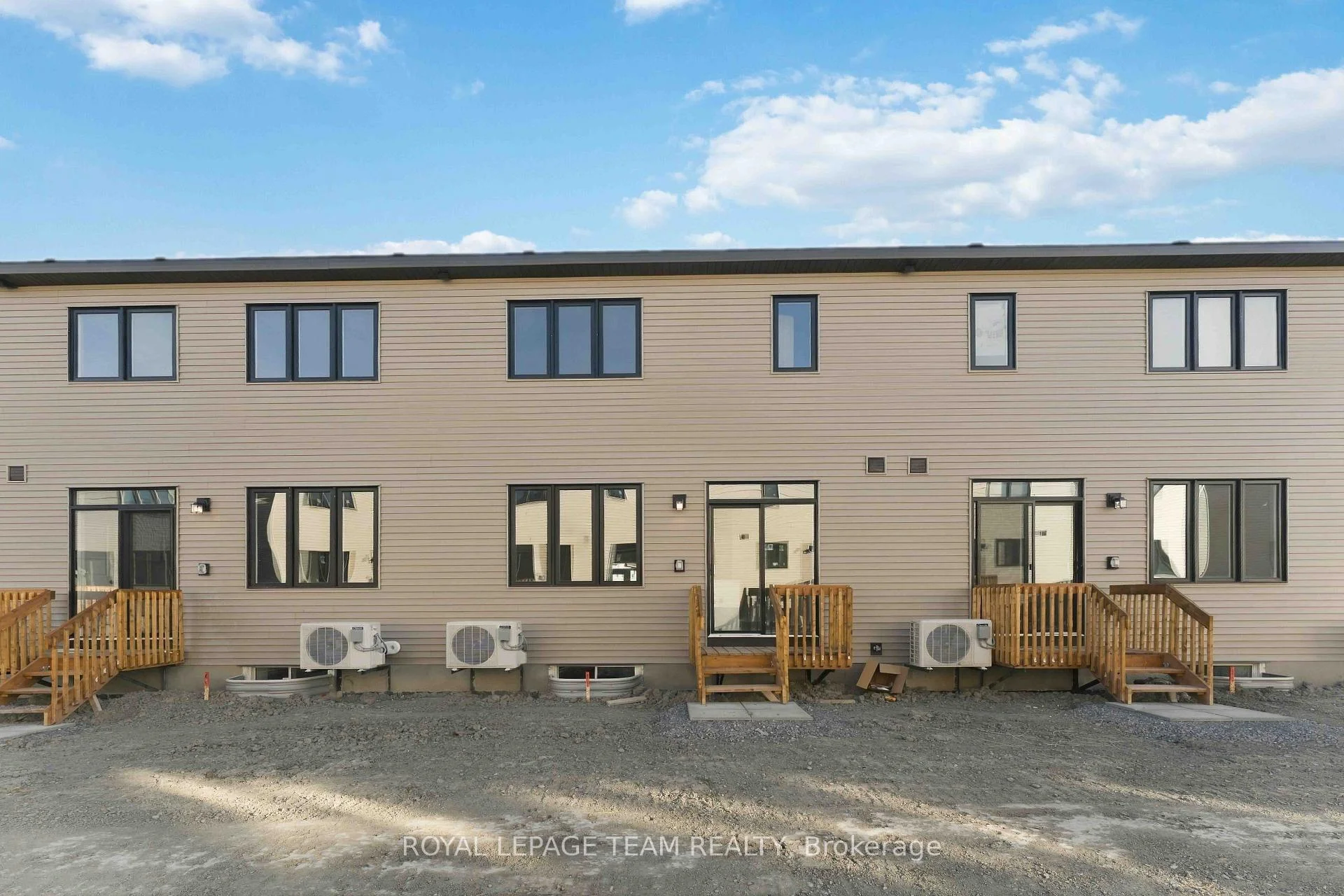 Photo 33 of 955 Locomotion Lane, Ottawa, Kanata - Emerald Meadows/Trailwest — HOMEH