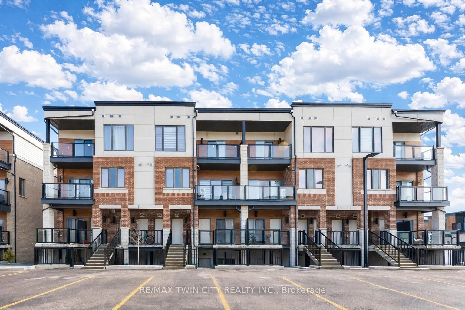 Front of Unit 87, 25 Isherwood Avenue