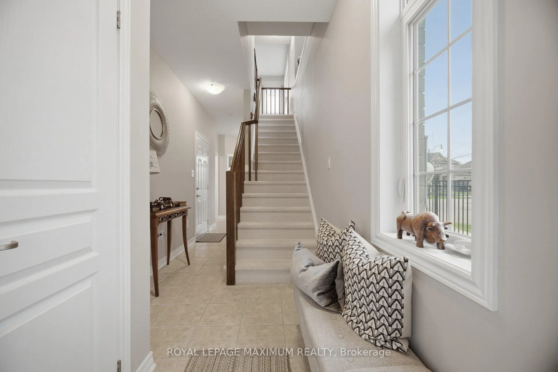 Photo 8 of Unit 10, 257 Parkside Drive, Hamilton, Waterdown — HOMEH