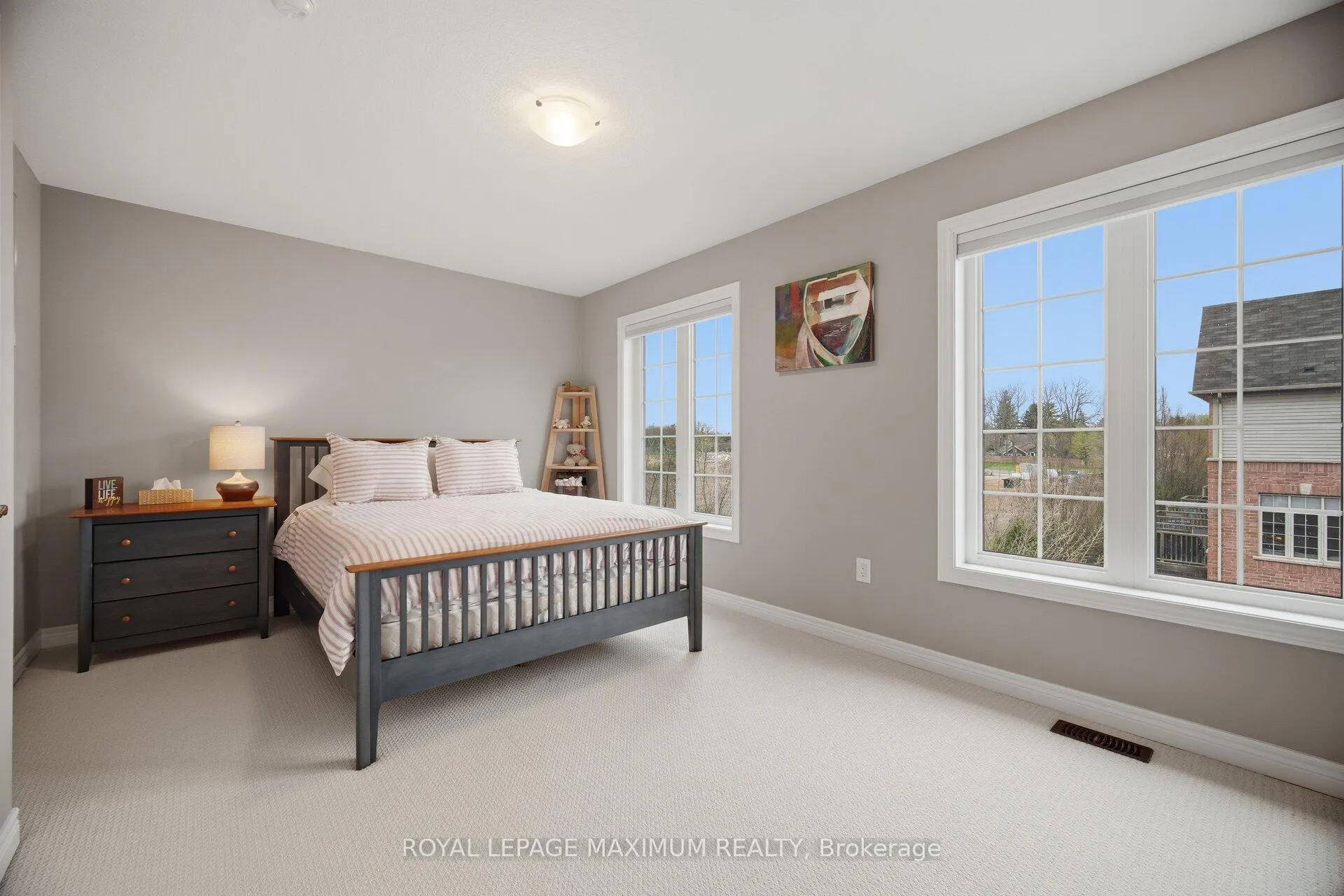Photo 36 of Unit 10, 257 Parkside Drive, Hamilton, Waterdown — HOMEH
